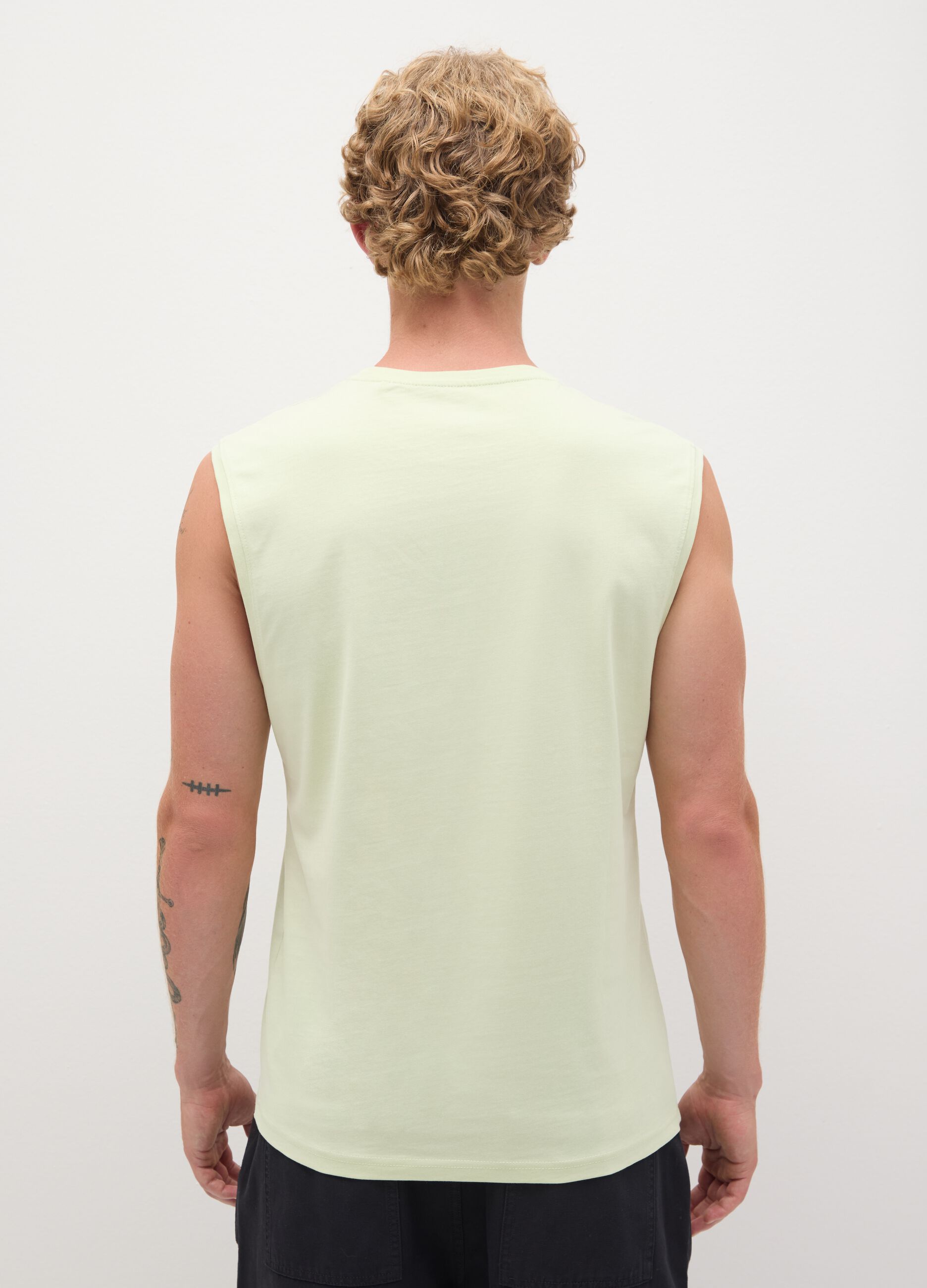 Men's green pure cotton regular fit tank top