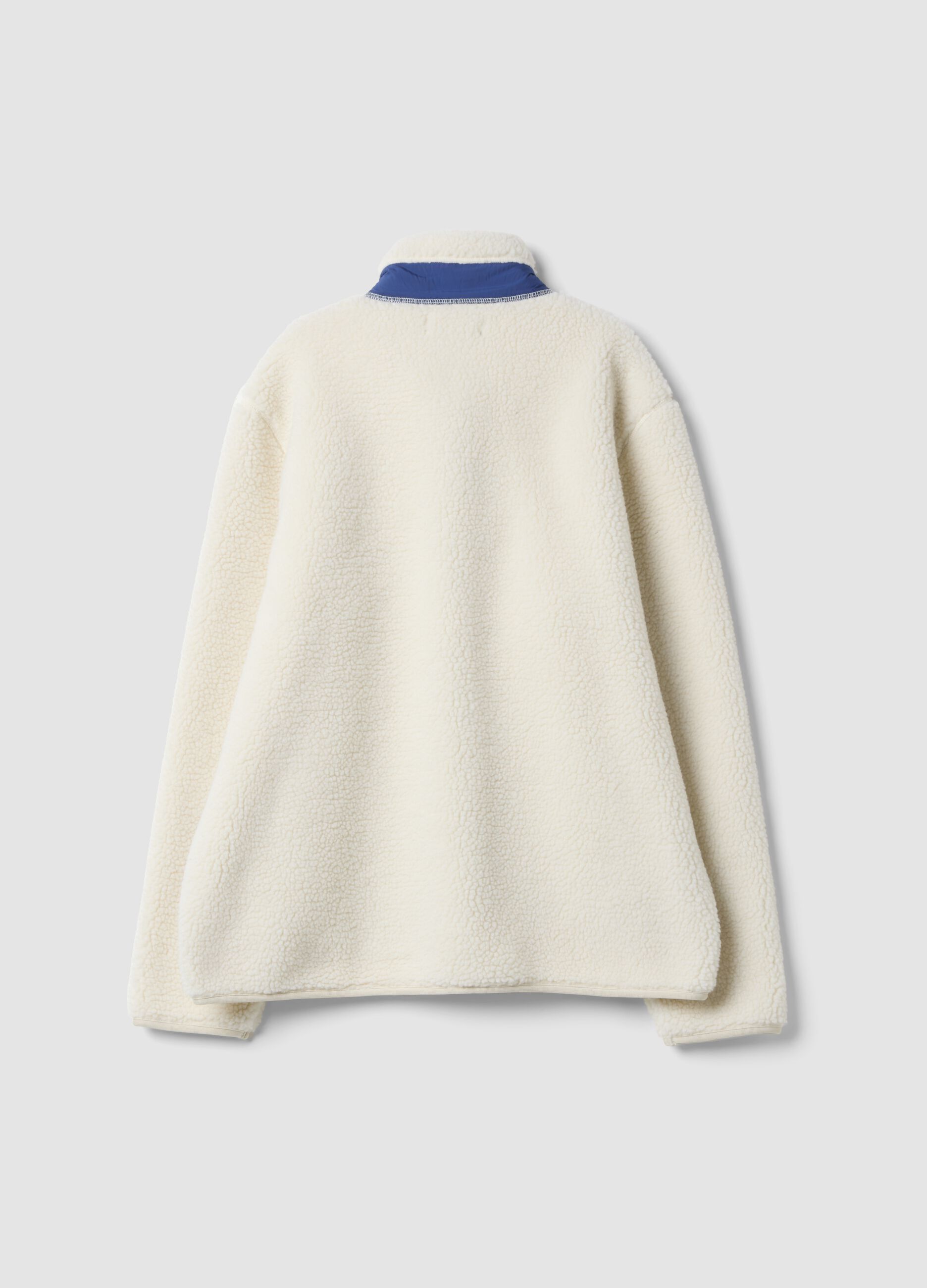 Cream white regular-fit sherpa sweatshirt with crew neck and zip