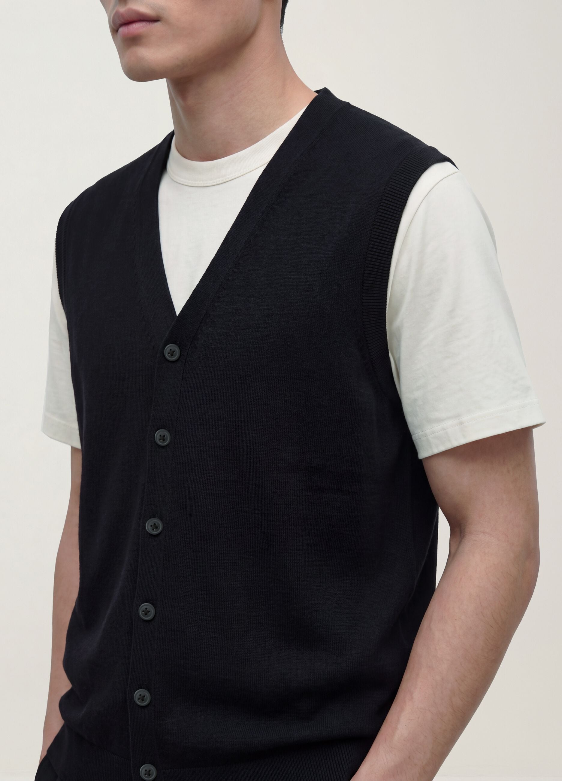 Black viscose-blend waistcoat with deep V-neck, regular fit