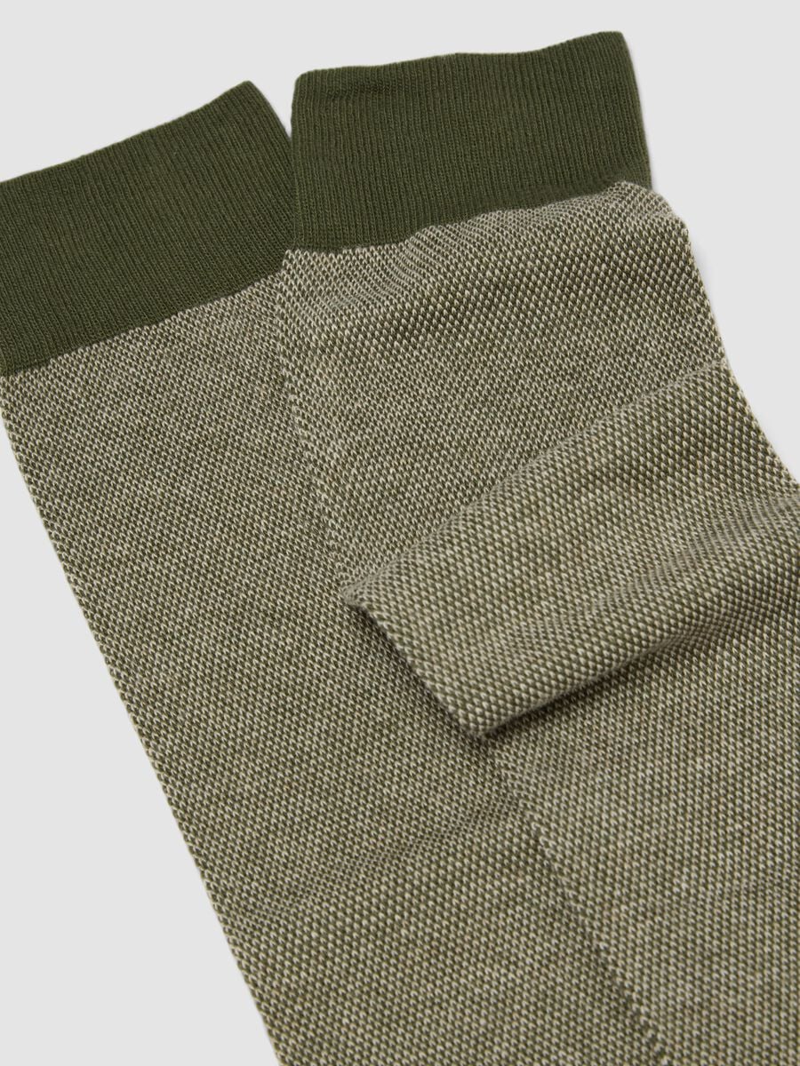 Men&rsquo;s Green Long Socks in Stretch Cotton_2