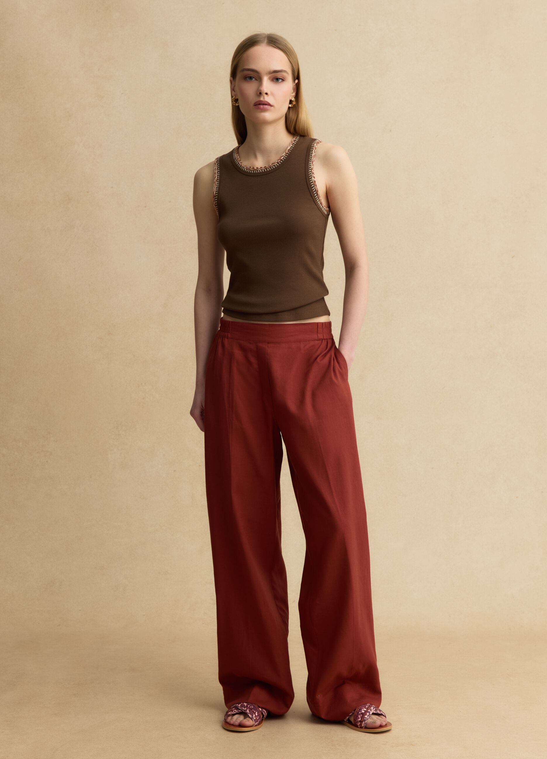 Brown Stretch Cotton Tank Top with Regular Fit and Embroidered Edges