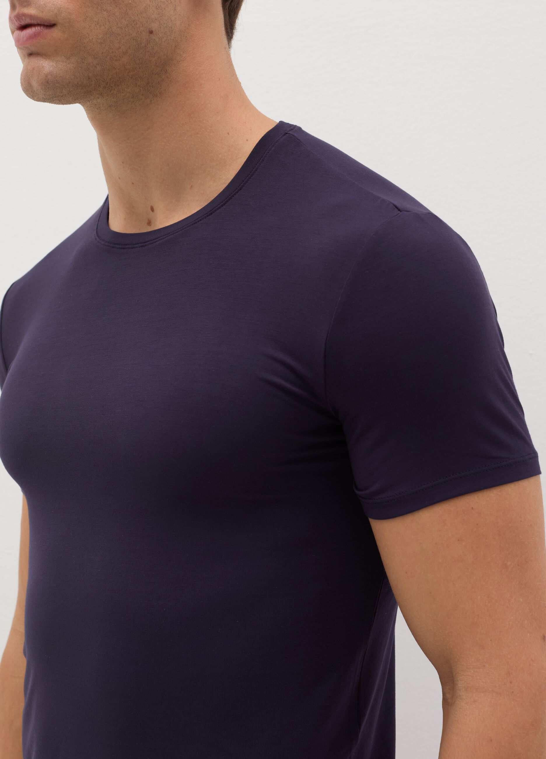 T-shirt intima girocollo in modal stretch