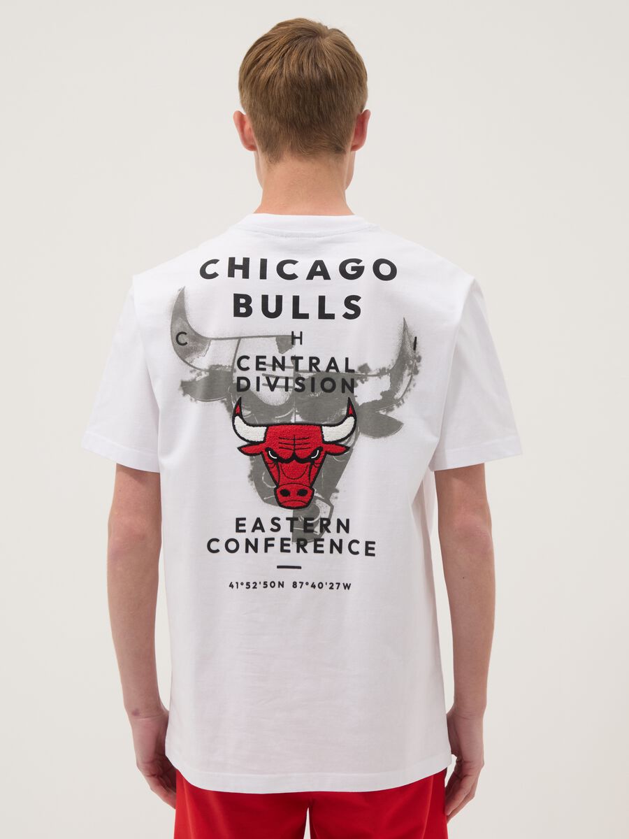 White pure cotton T-shirt with front print, oversized fit_3