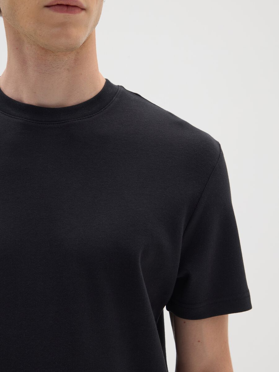 Black pure cotton regular fit T-shirt_3