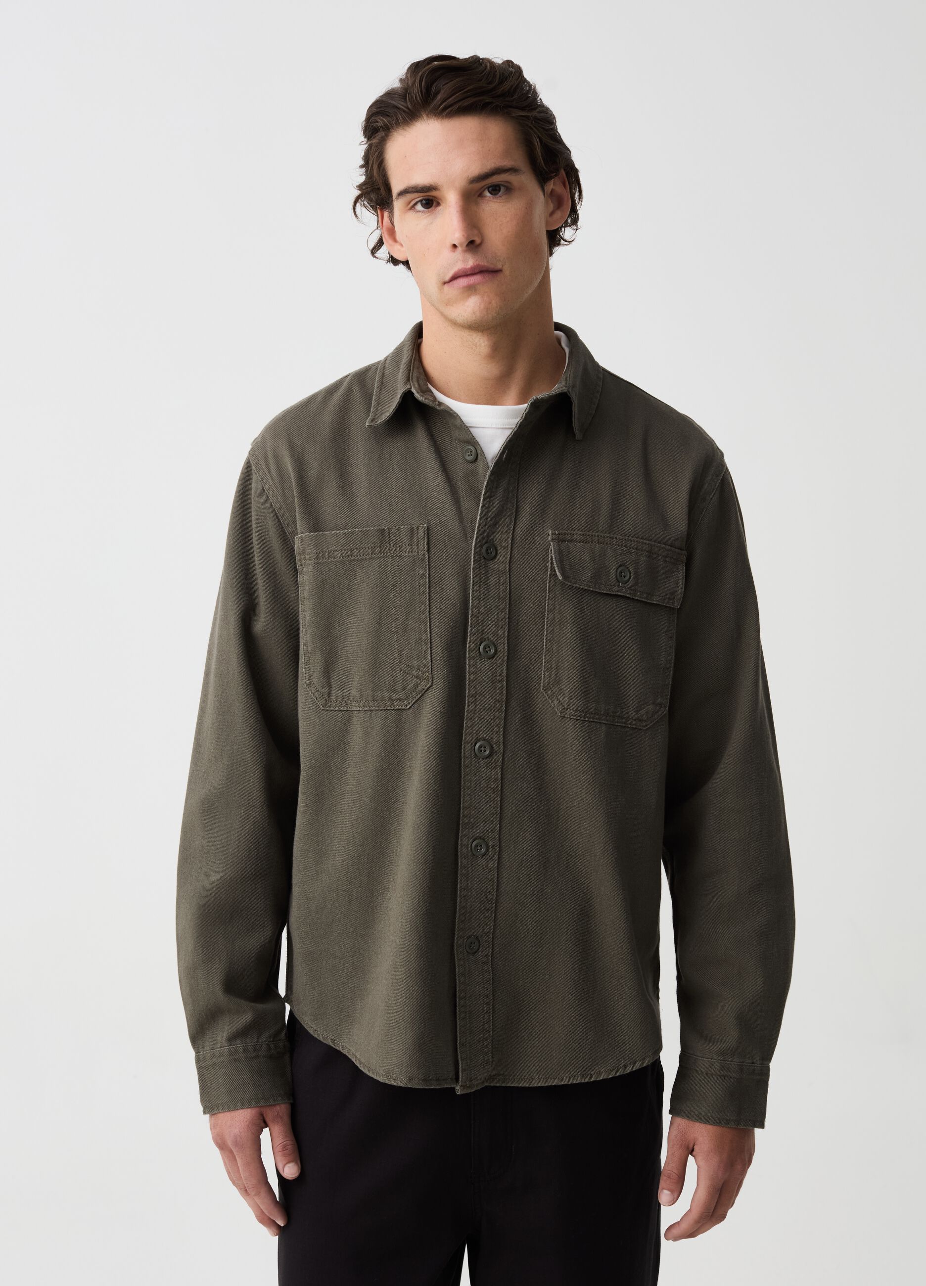 Shacket in cotton twill with pockets