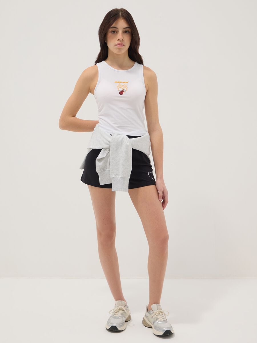 Shorts neri in puro cotone da ragazza con vita elasticizzata_0