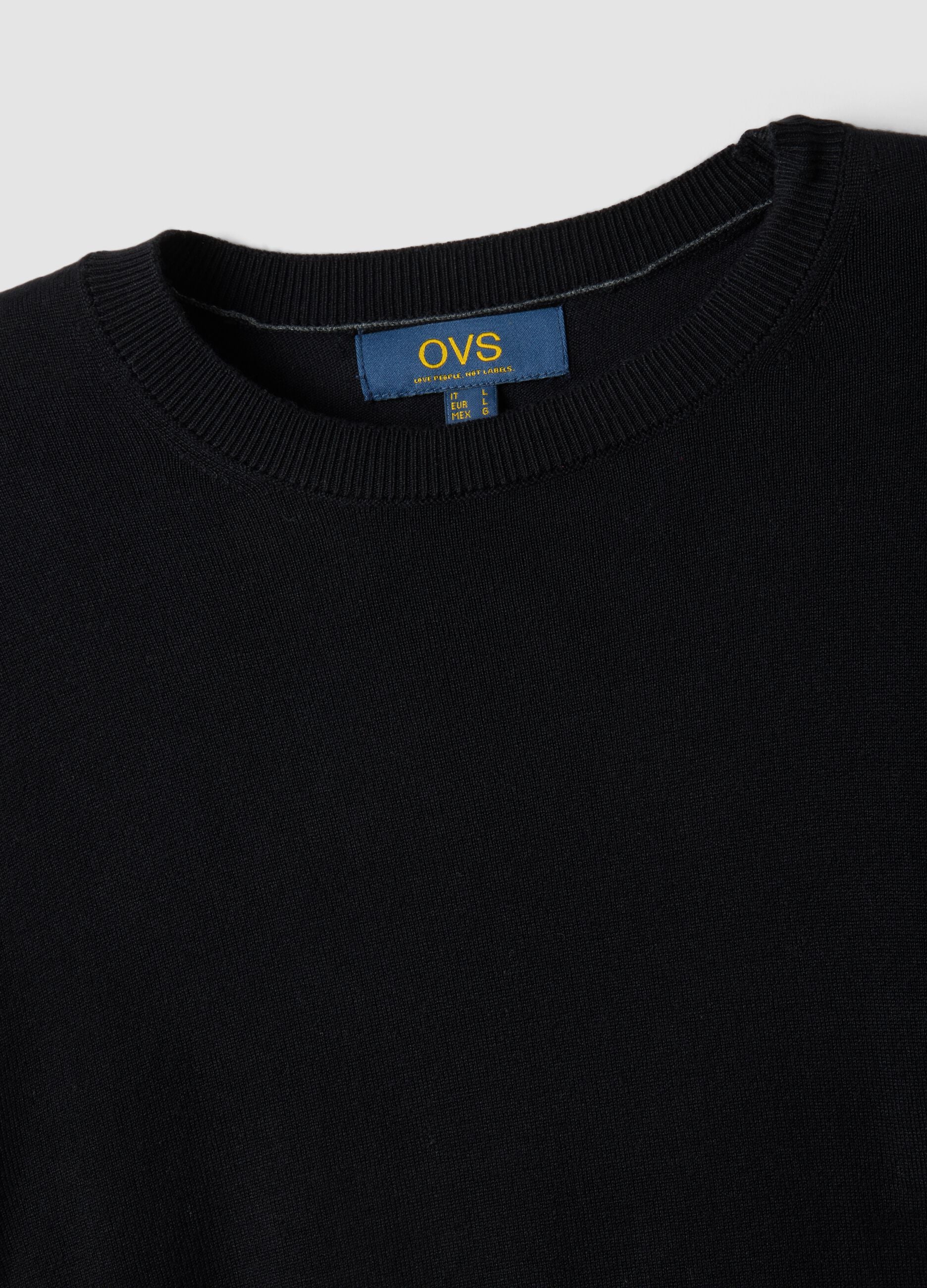 Black crew-neck viscose-blend jumper, regular fit