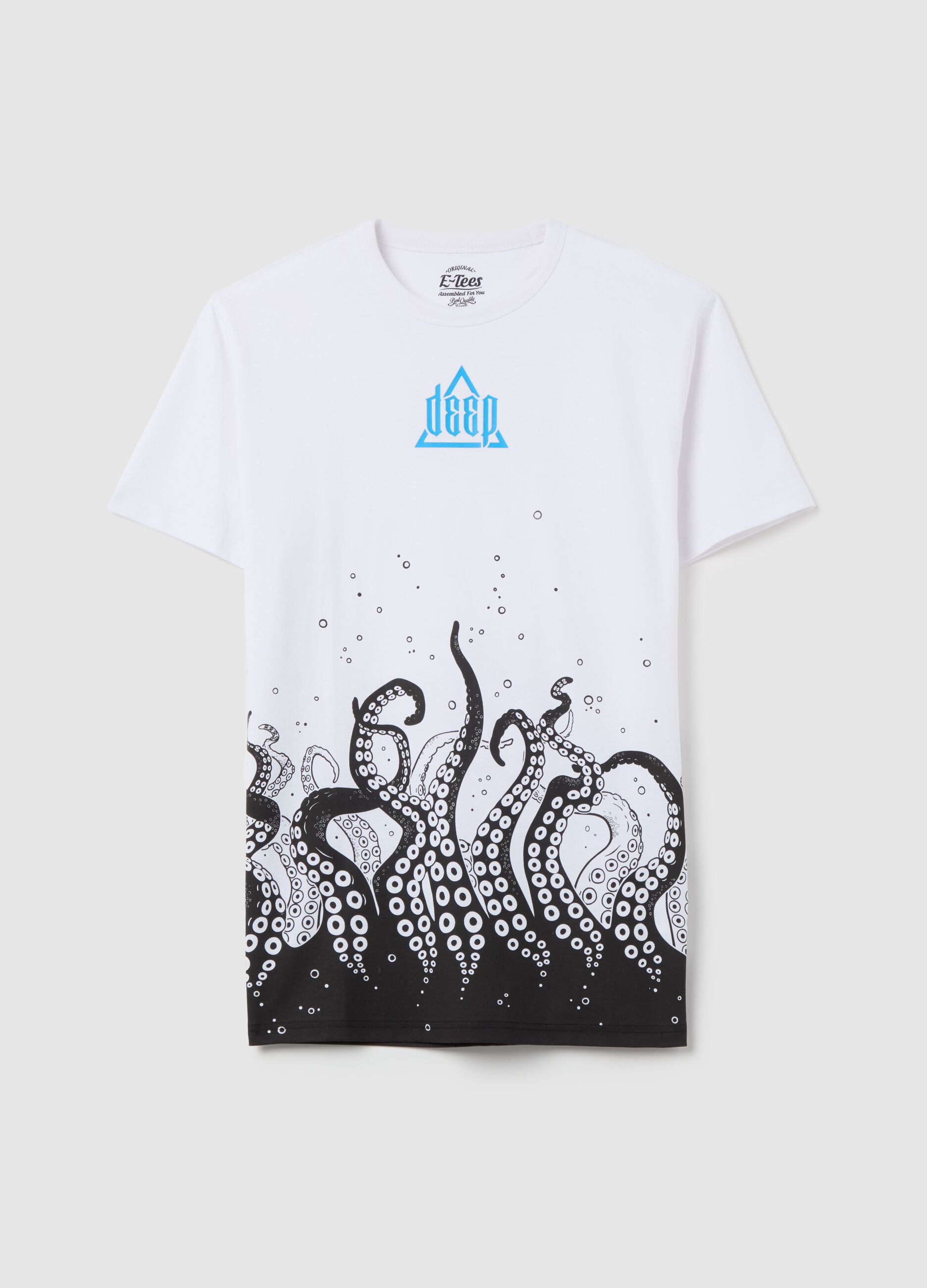 White T-shirt with short sleeves and print