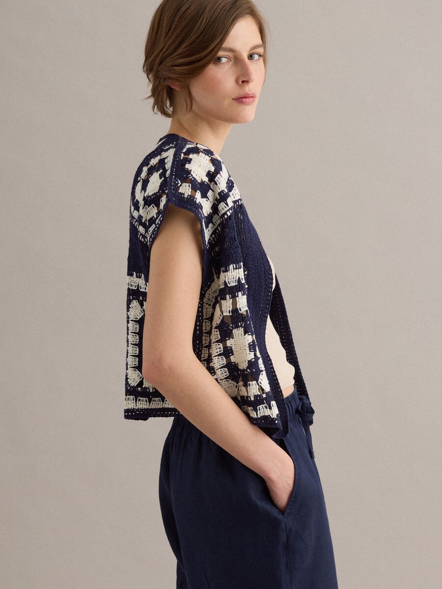 Blue and white regular-fit crochet cotton-blend gilet_0