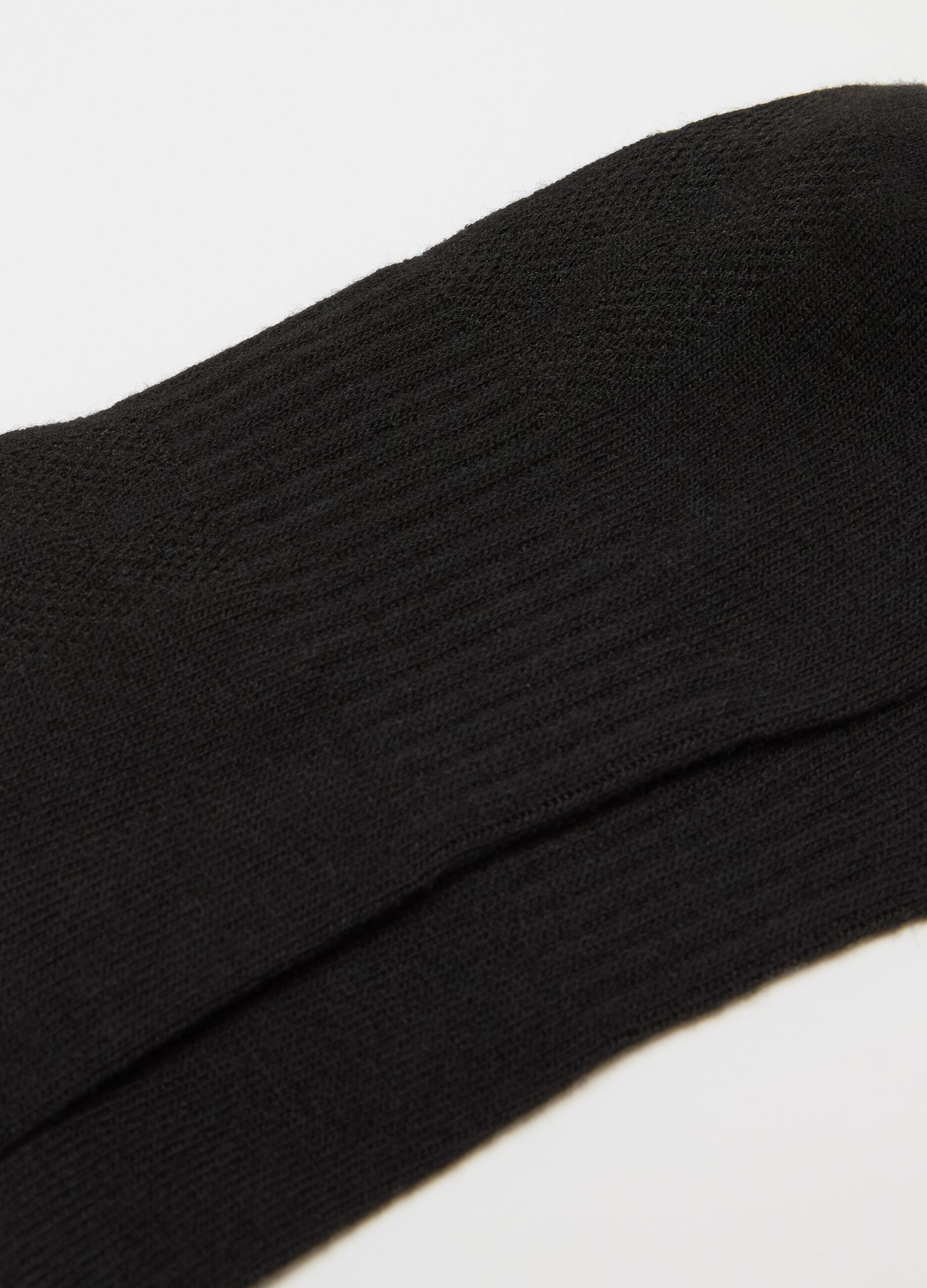 Three-pair pack short stretch socks