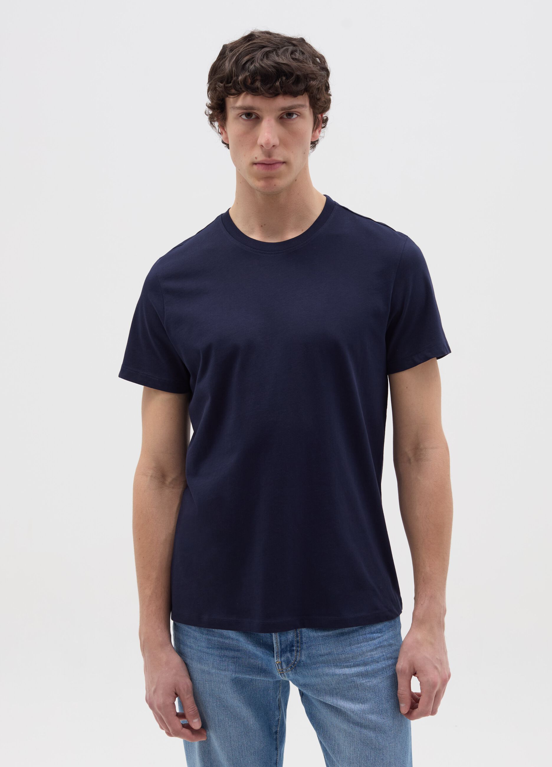 Relaxed-fit T-shirt with round neck