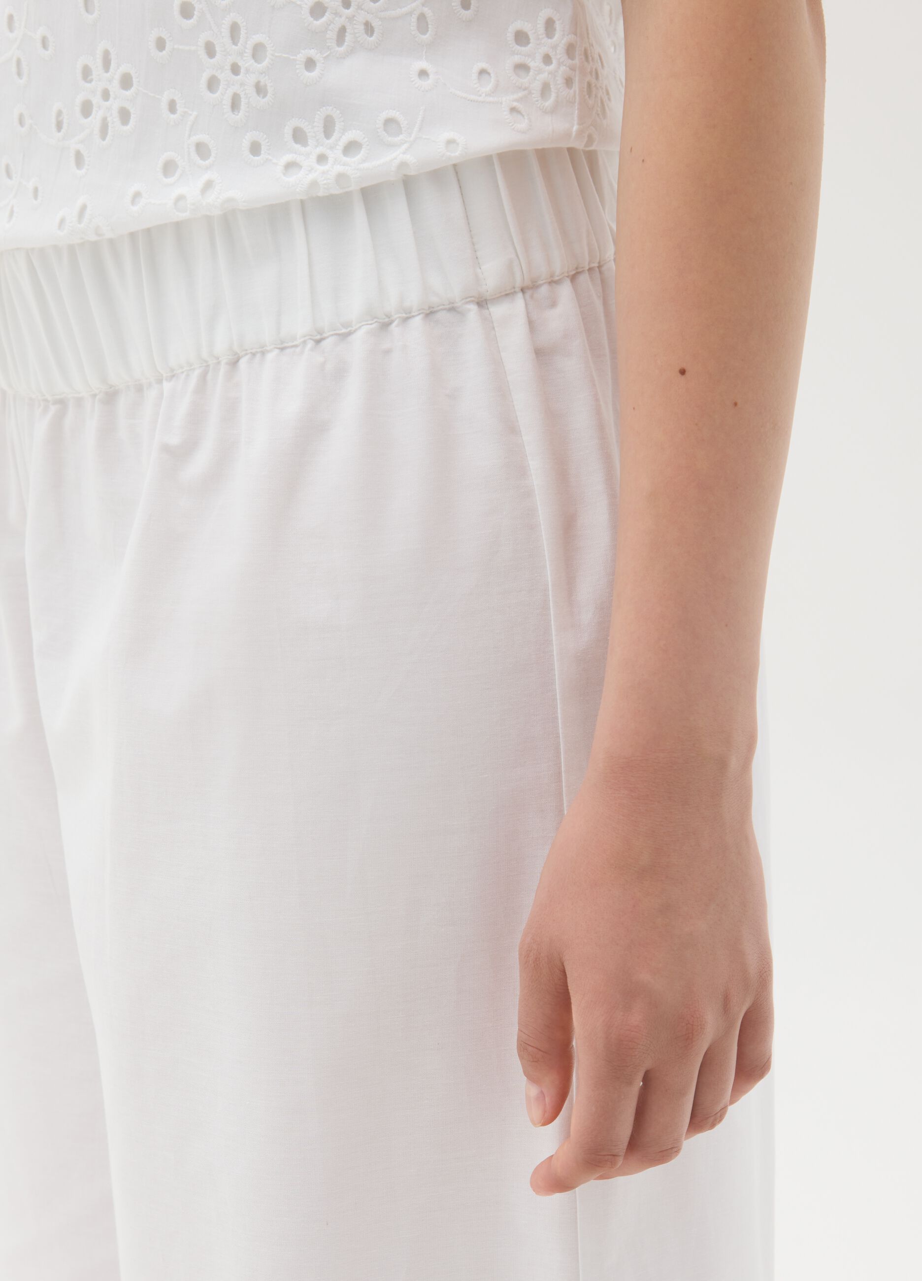 Women's white pure cotton wide-leg shorts
