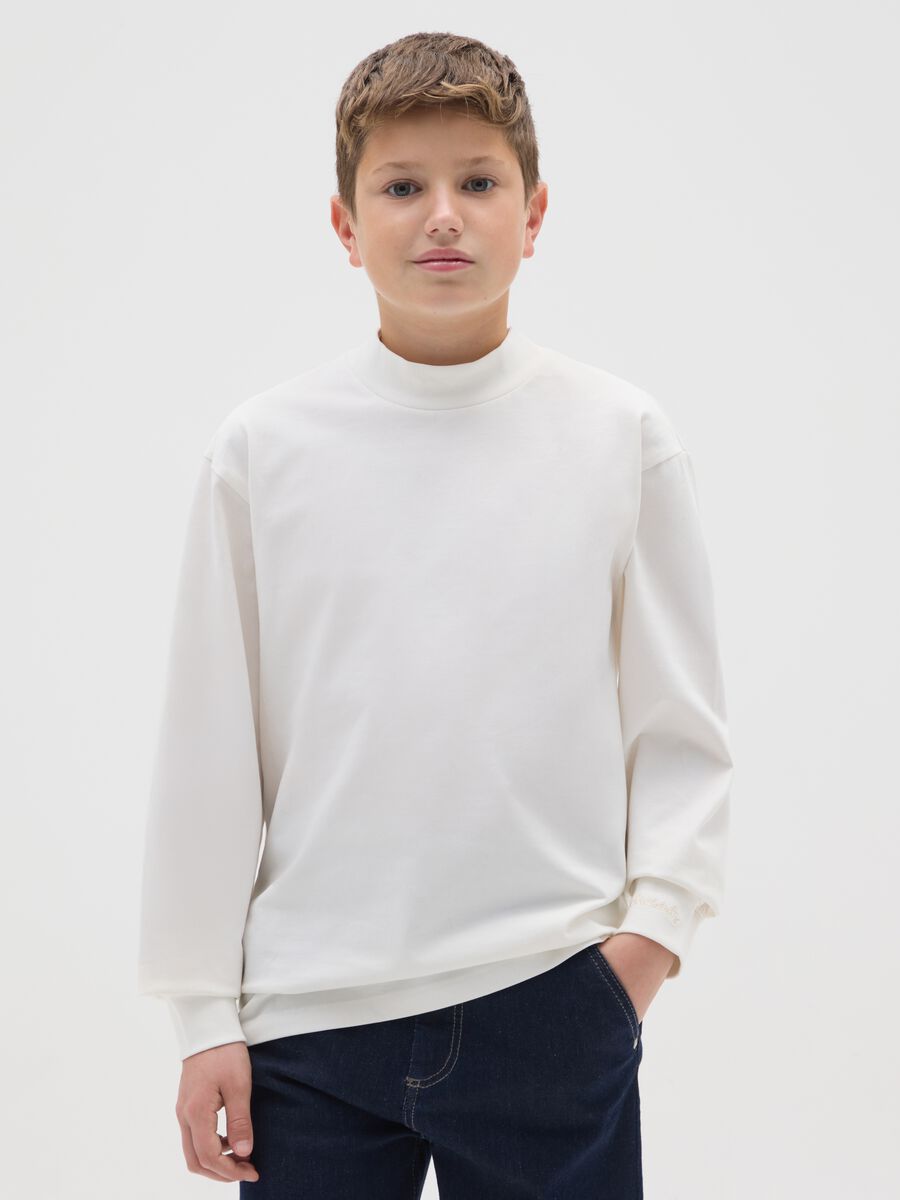 Maglia bianca a maniche lunghe da ragazzo in puro cotone regular fit_0