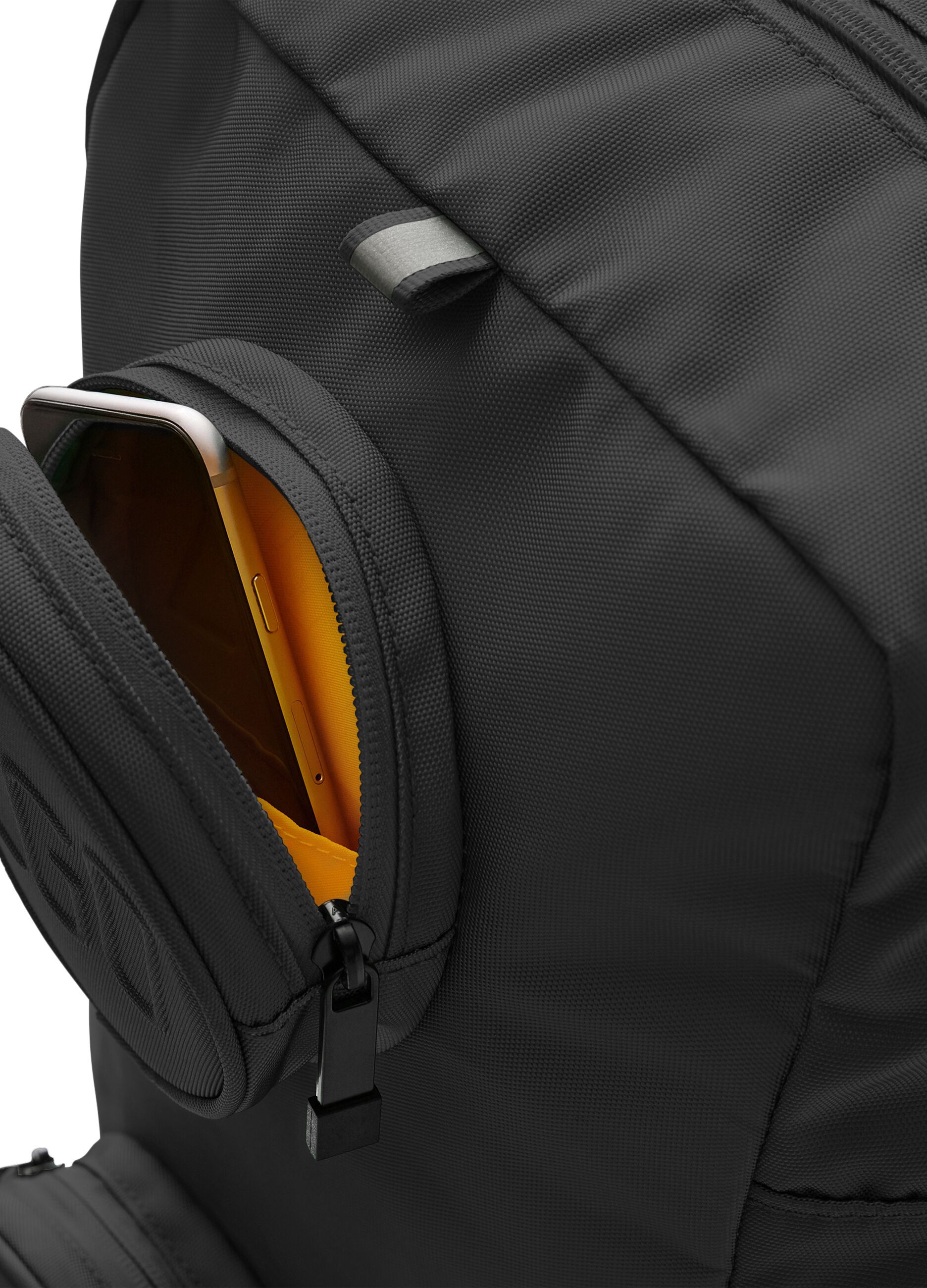 Zaino nero con tasche frontali rotonde