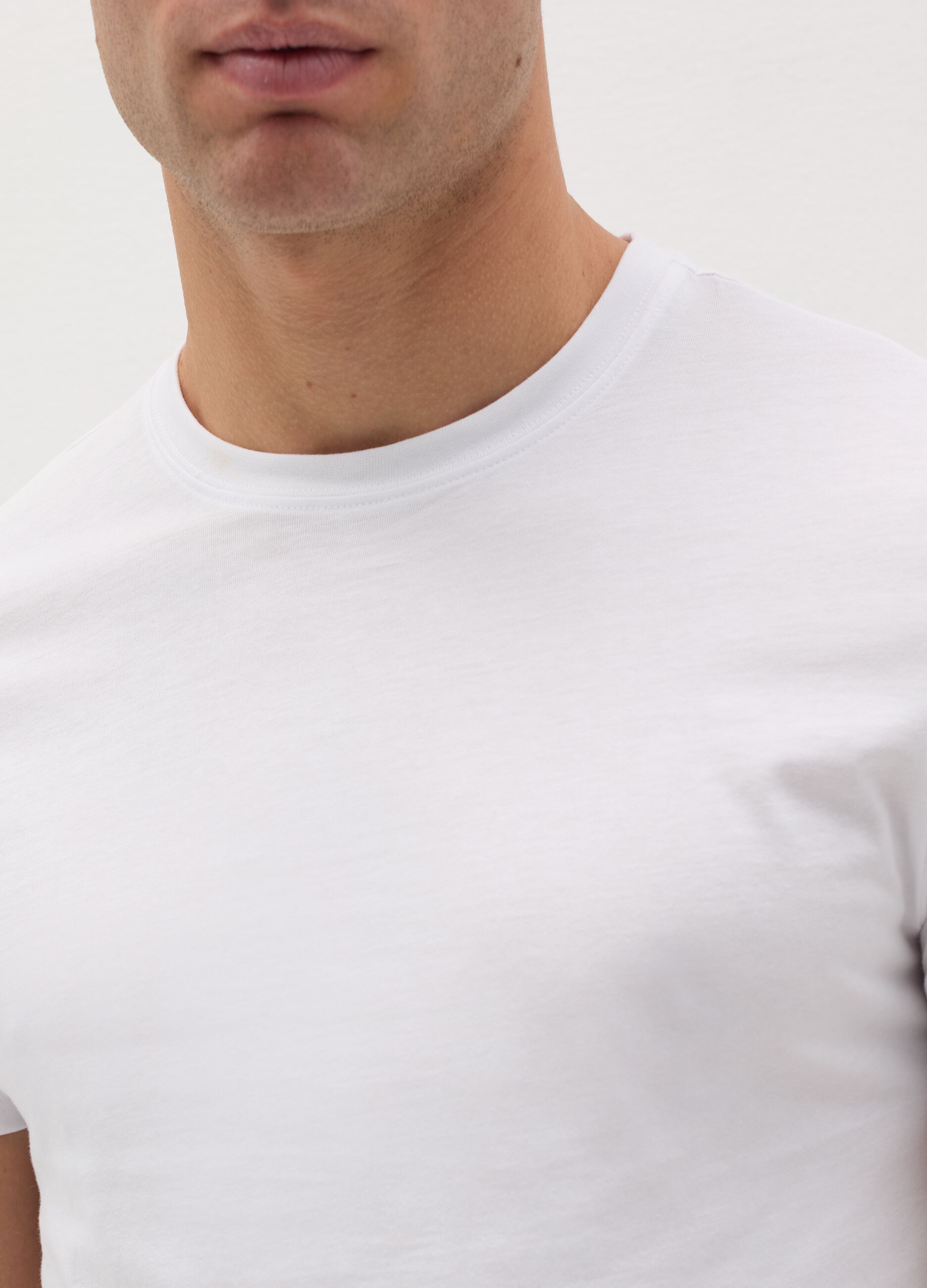Three-pack organic cotton undershirts