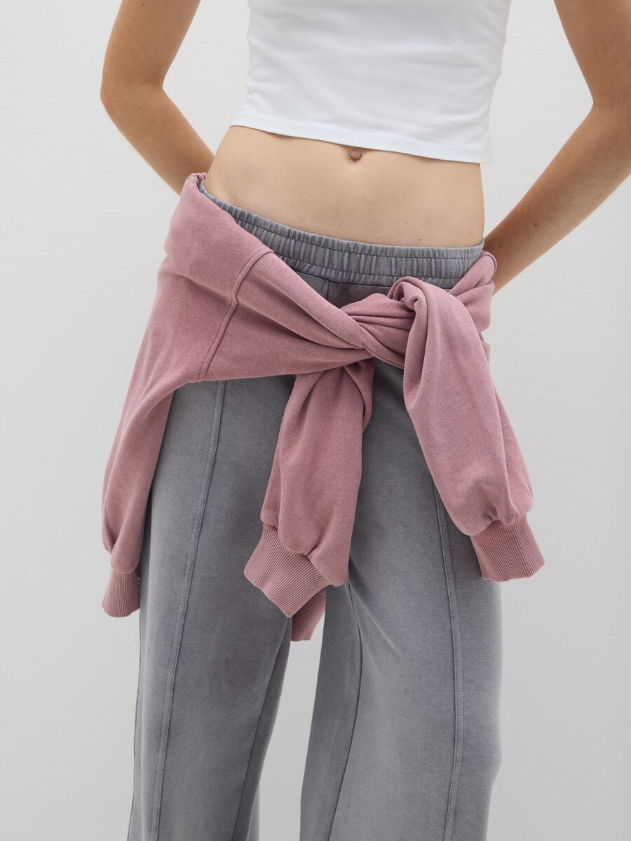 Grey stretchy cotton trousers with relaxed fit_3
