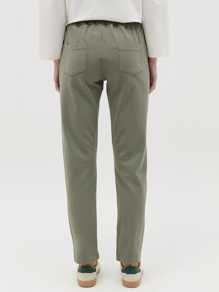 Jogger trousers with zip pockets_3