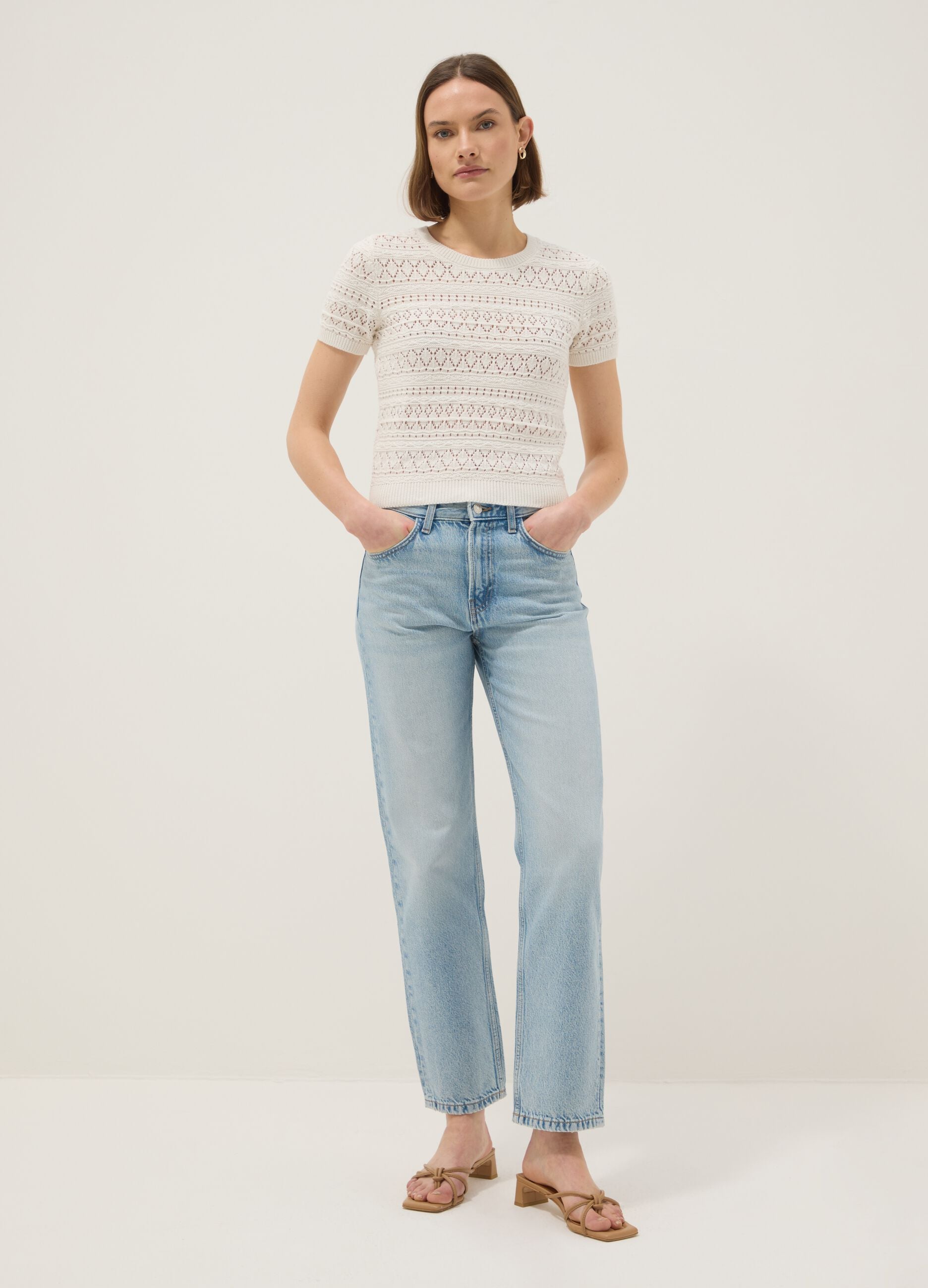 Maglia in puro cotone bianca regular fit con lavorazione a maglia