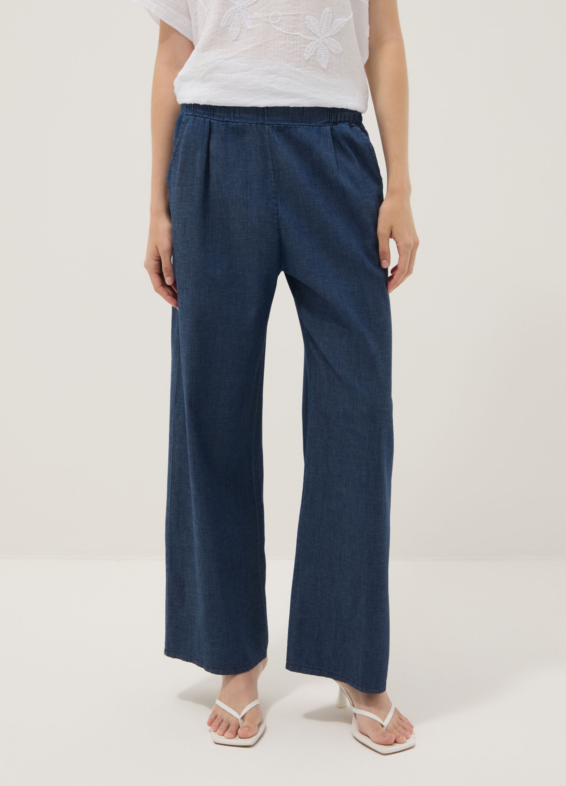 Blue palazzo trousers in stretch cotton