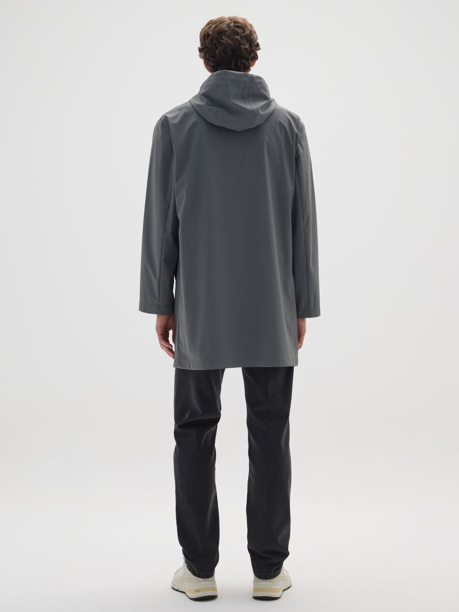 Grey regular fit lightweight waterproof jacket_2