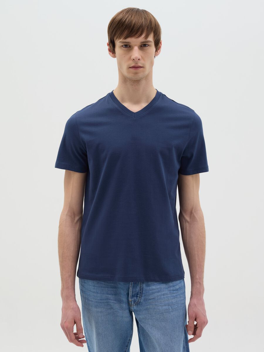 Organic cotton T-shirt with V neck_0
