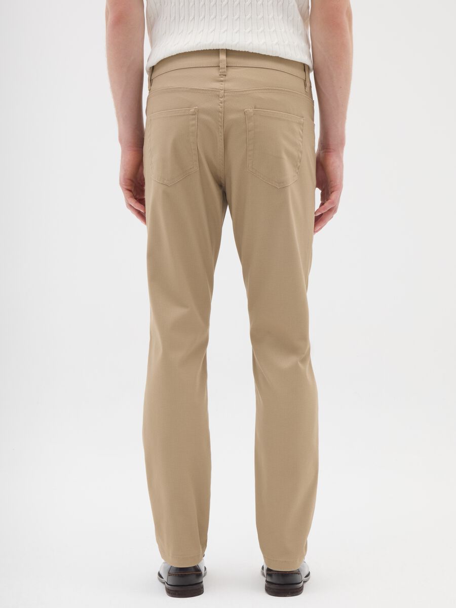 Pantaloni beige slim fit in misto cotone_2