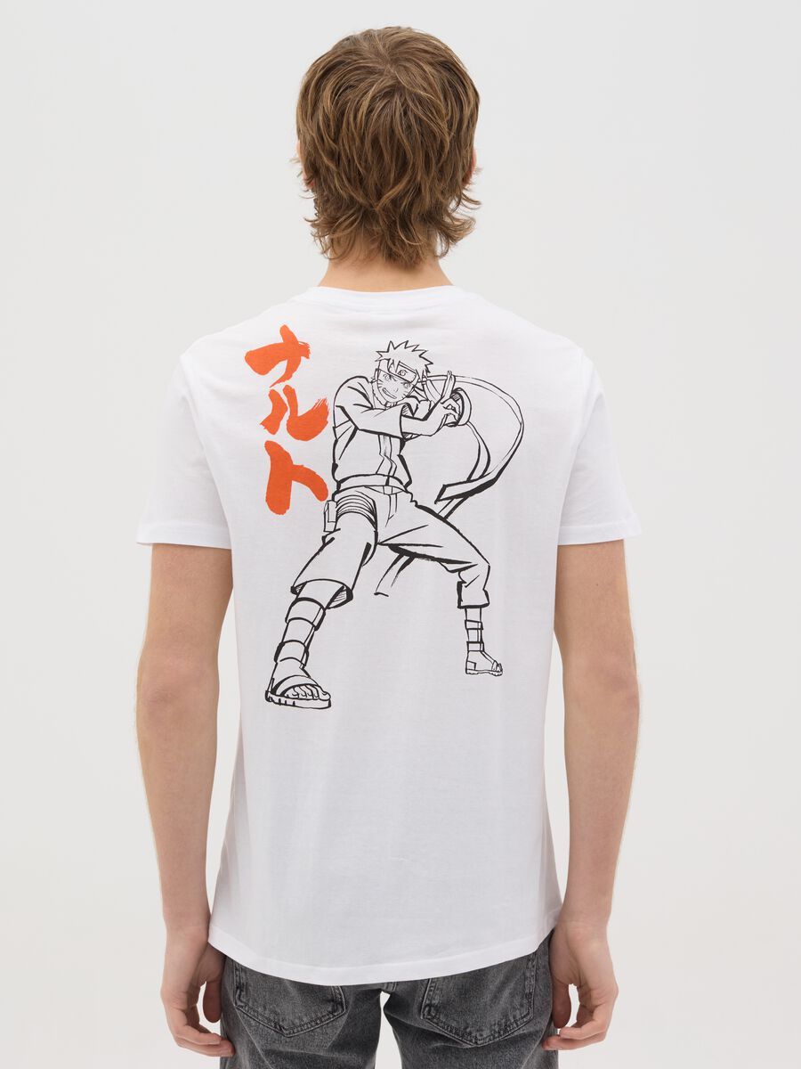 White T-shirt with Naruto print_2