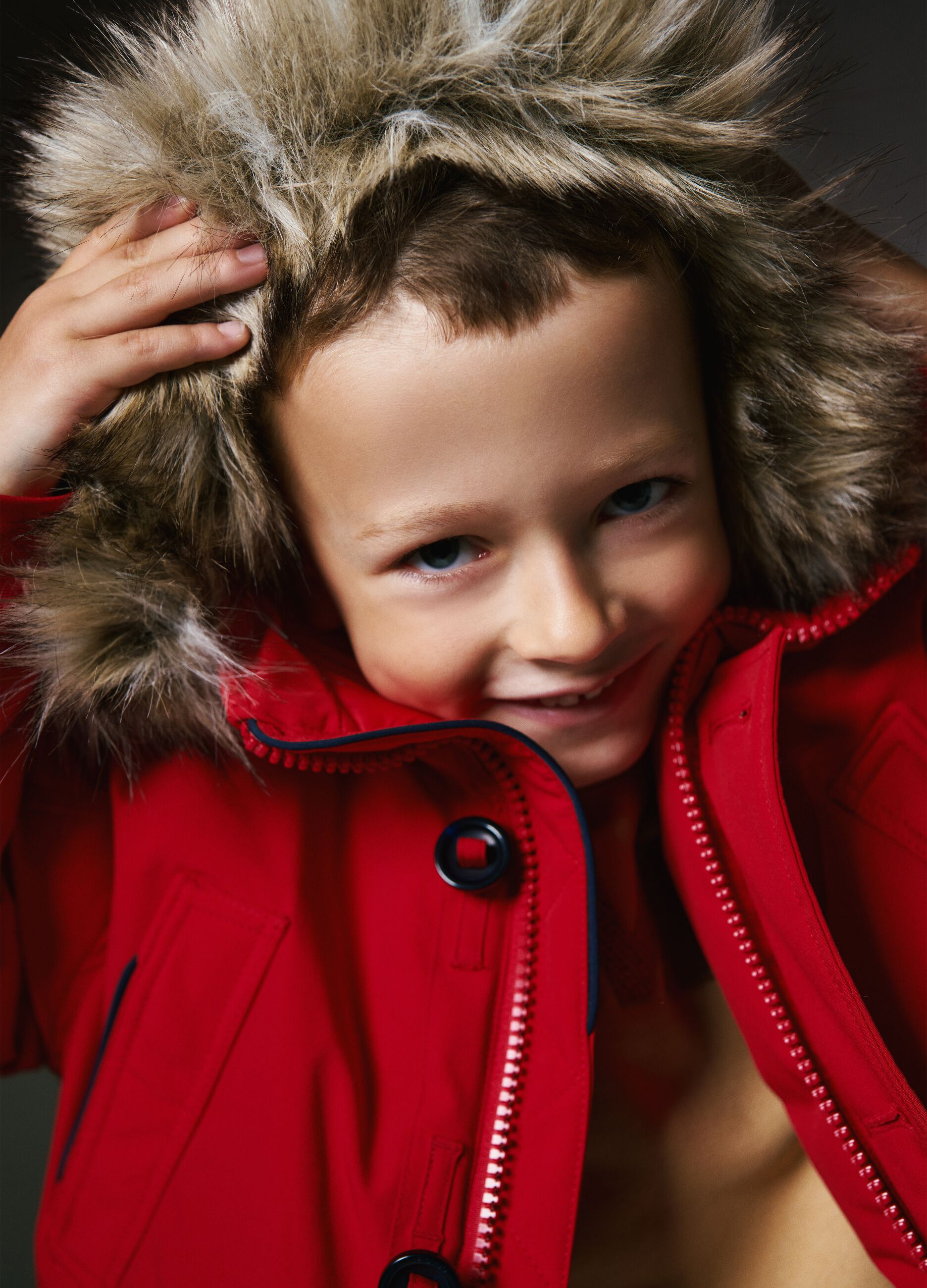 Red padded children's jacket regular fit with hood and zip
