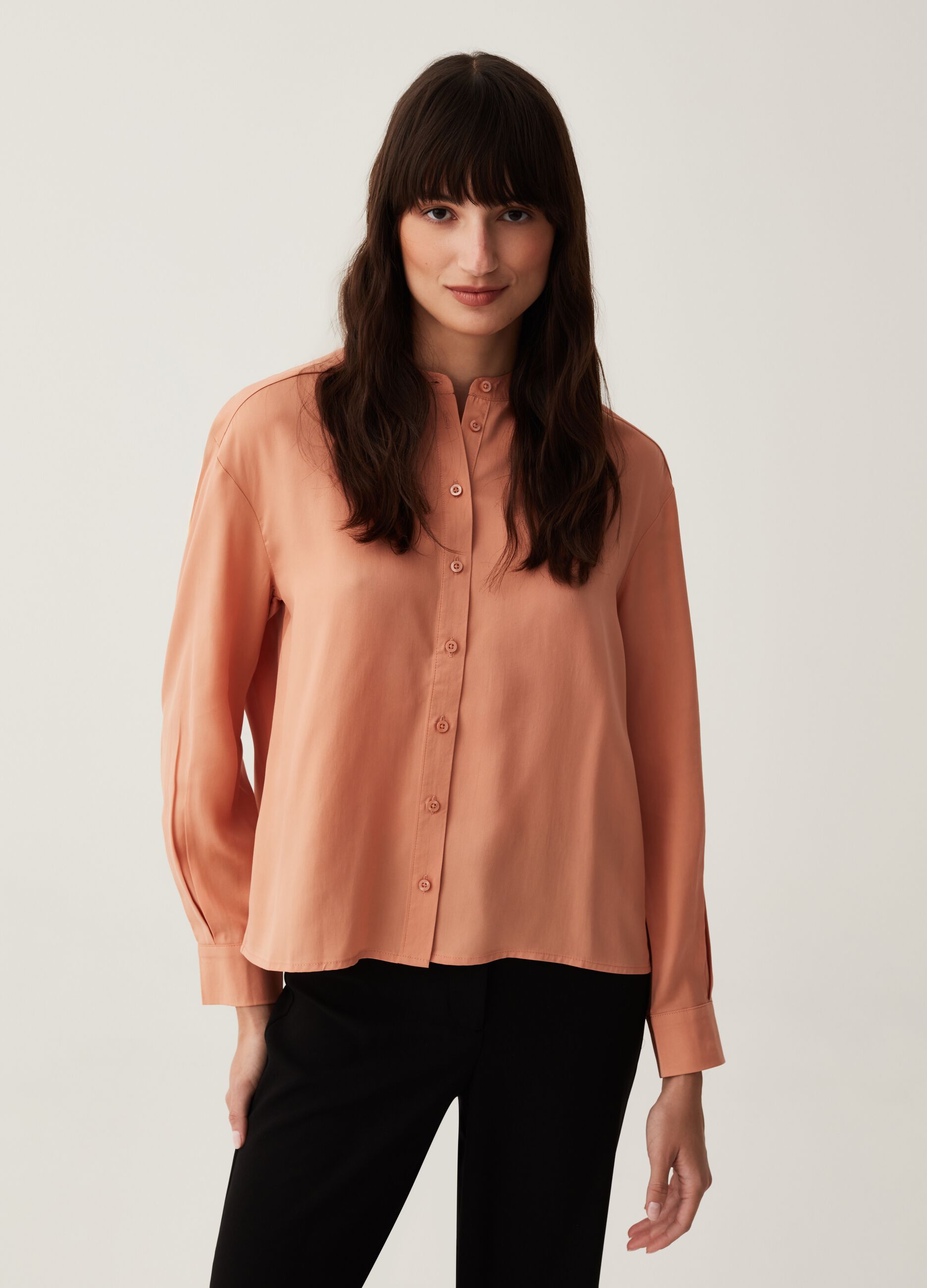 CAMICIA CON COLLO ALLA COREANA