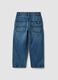 Jeans blu in puro cotone con tasche applicate loose fit per bambino_1