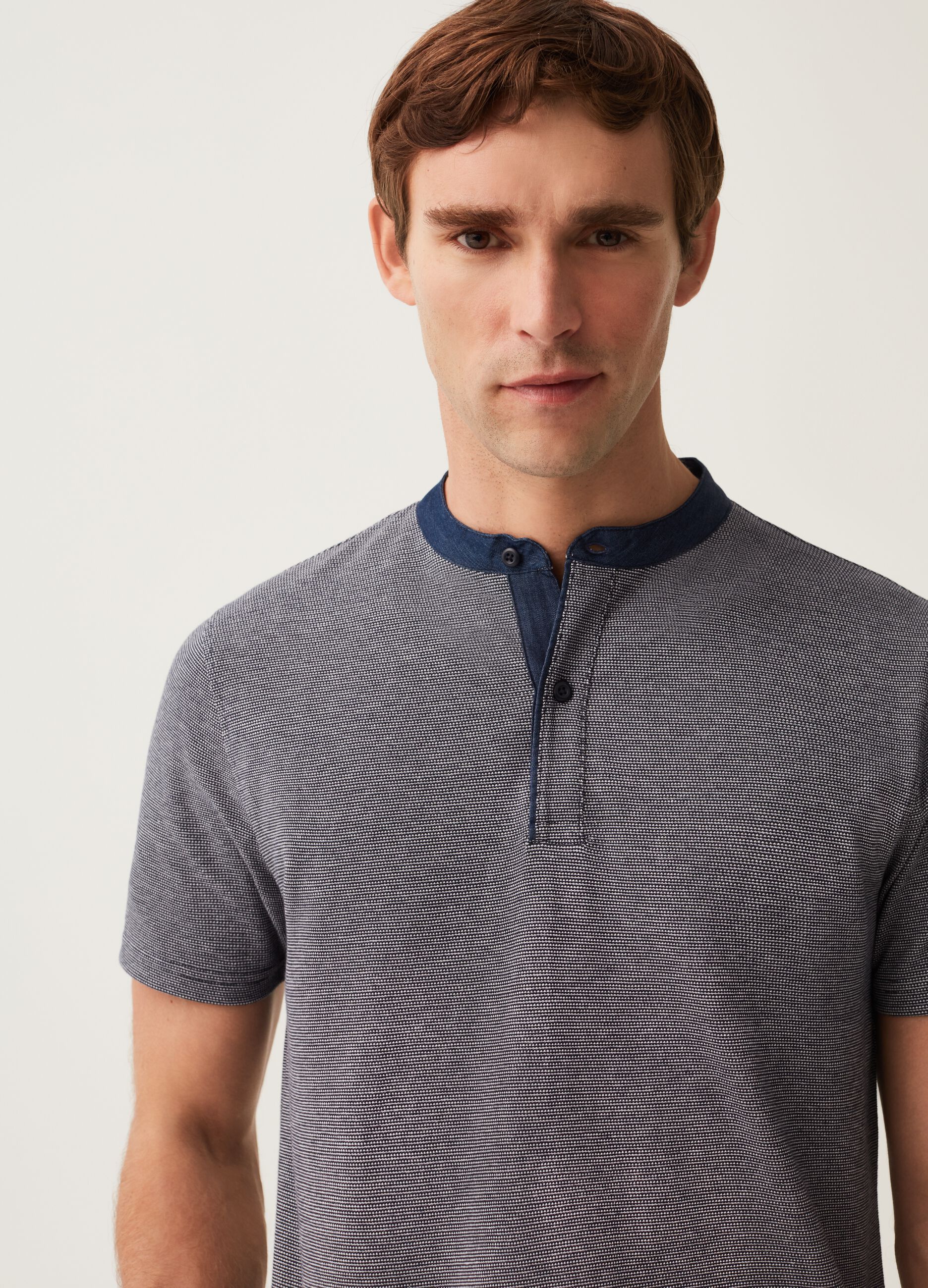 Polo con collo alla coreana chambray_1