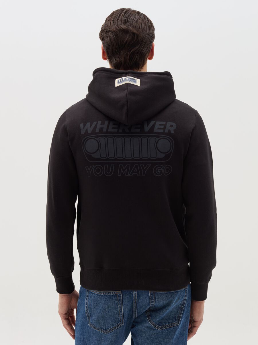 Sweatshirt with hood and Jeep print_3