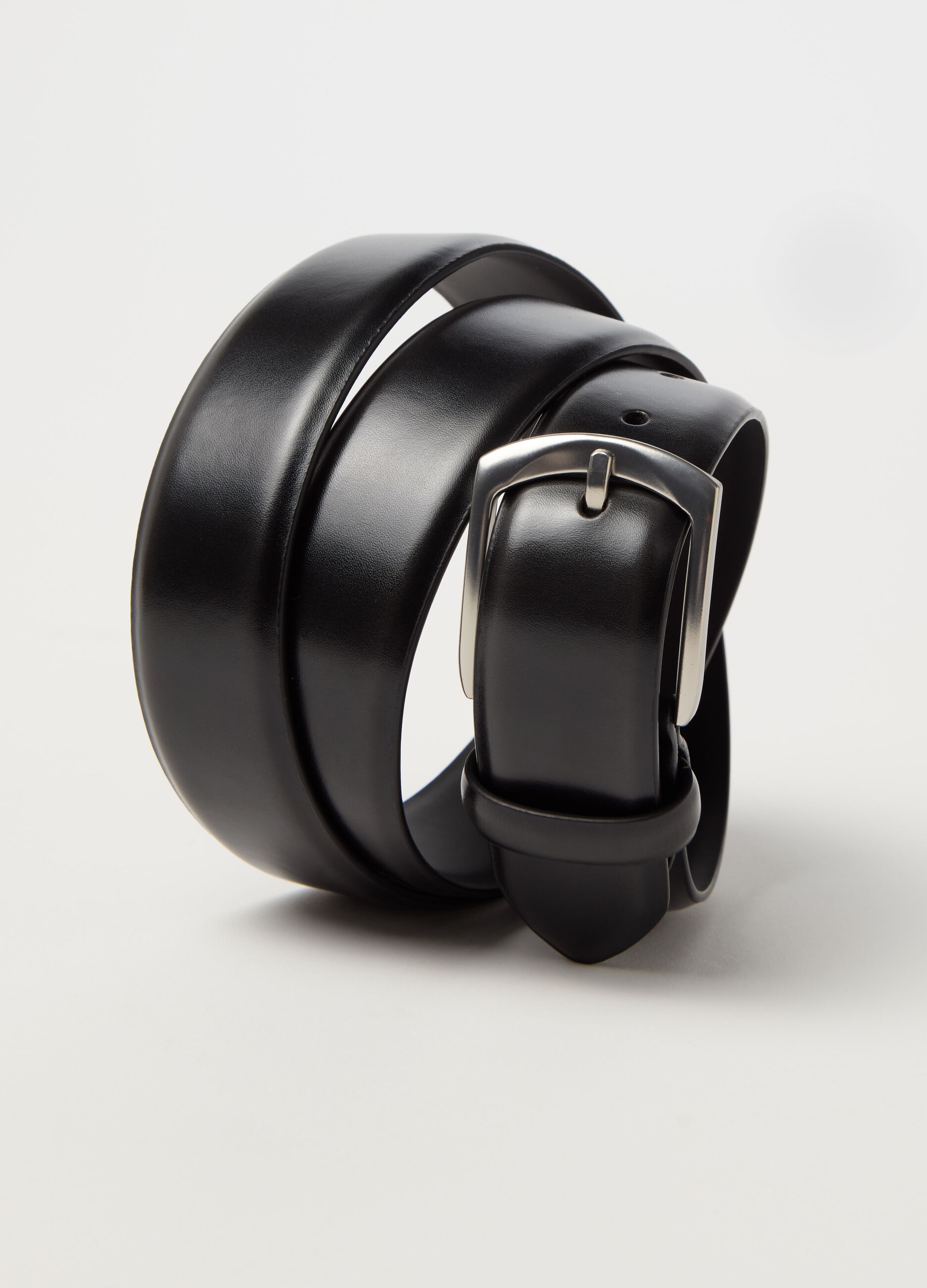 Leather belt with square buckle