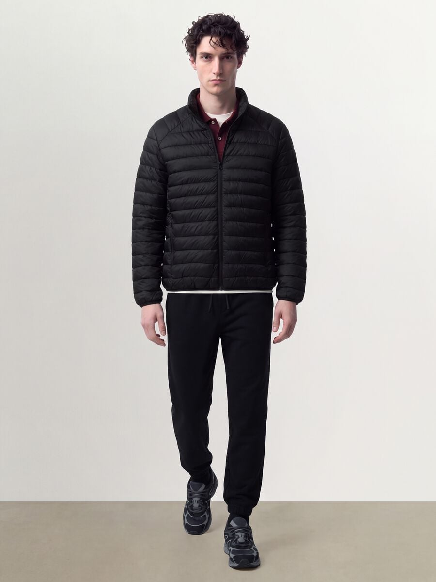 Black Ultralight padded jacket, regular fit, with zip_2