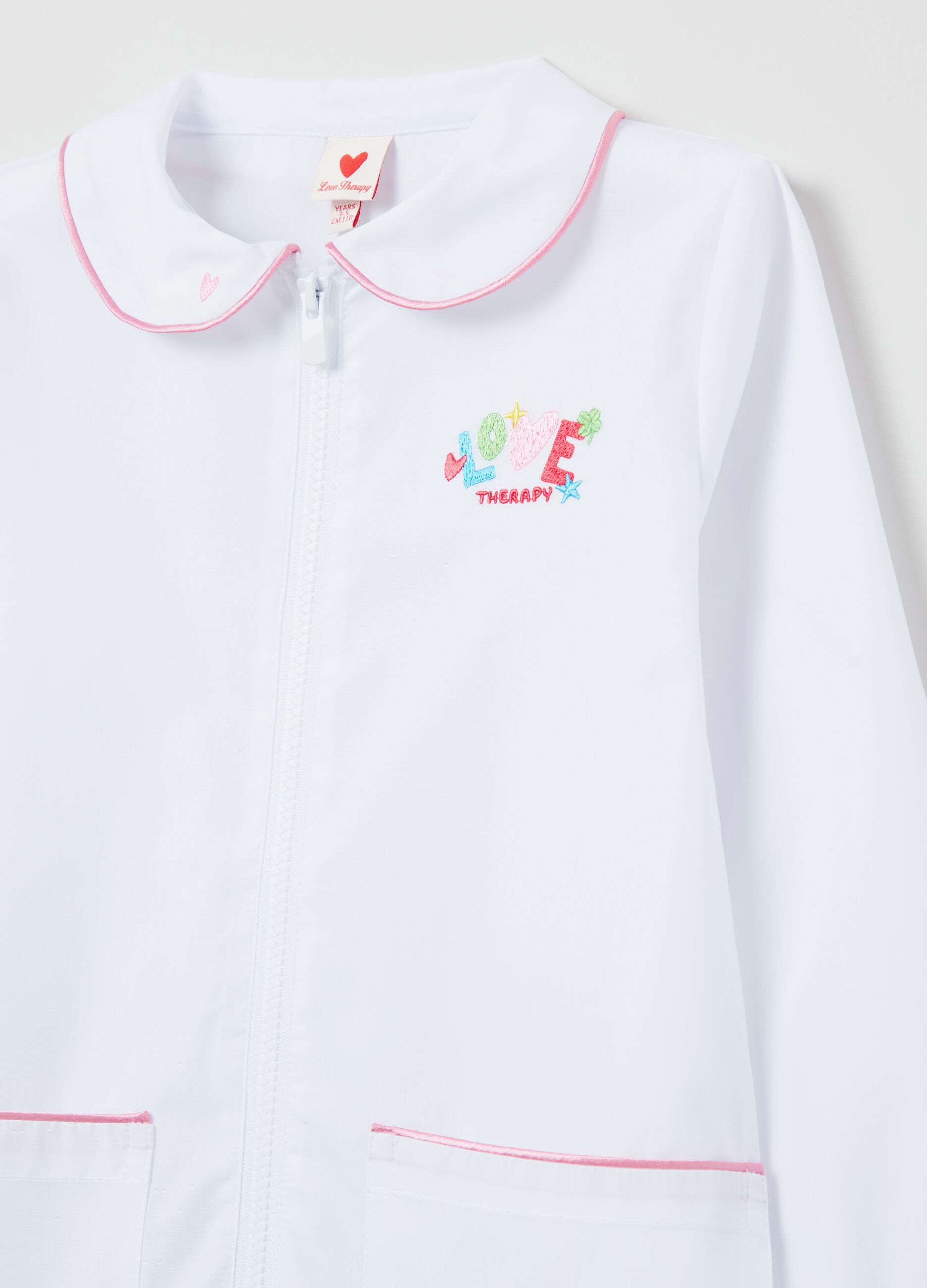 Grembiule con zip e ricamo lettering_2