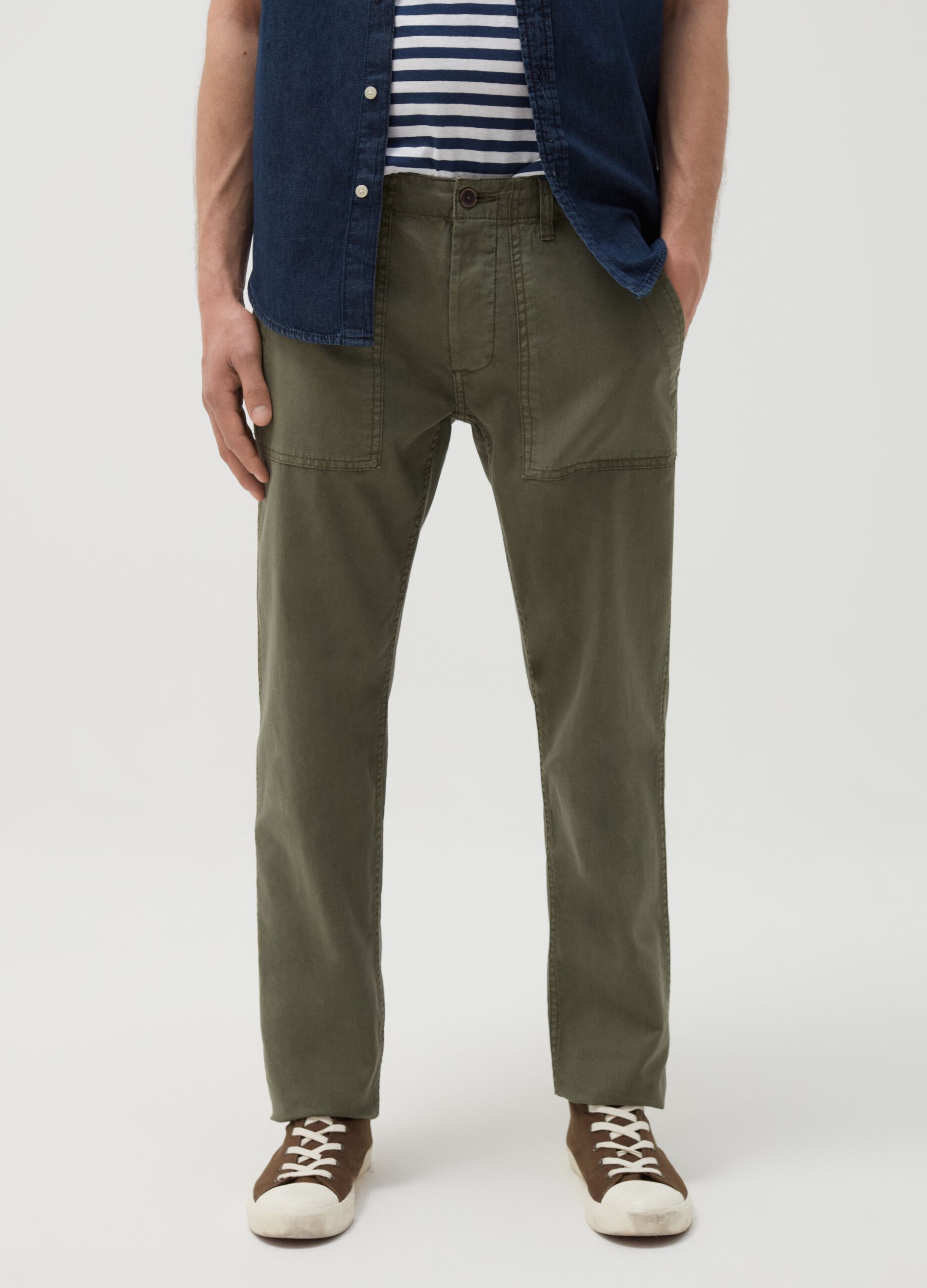 Regular-fit trousers in cotton and linen