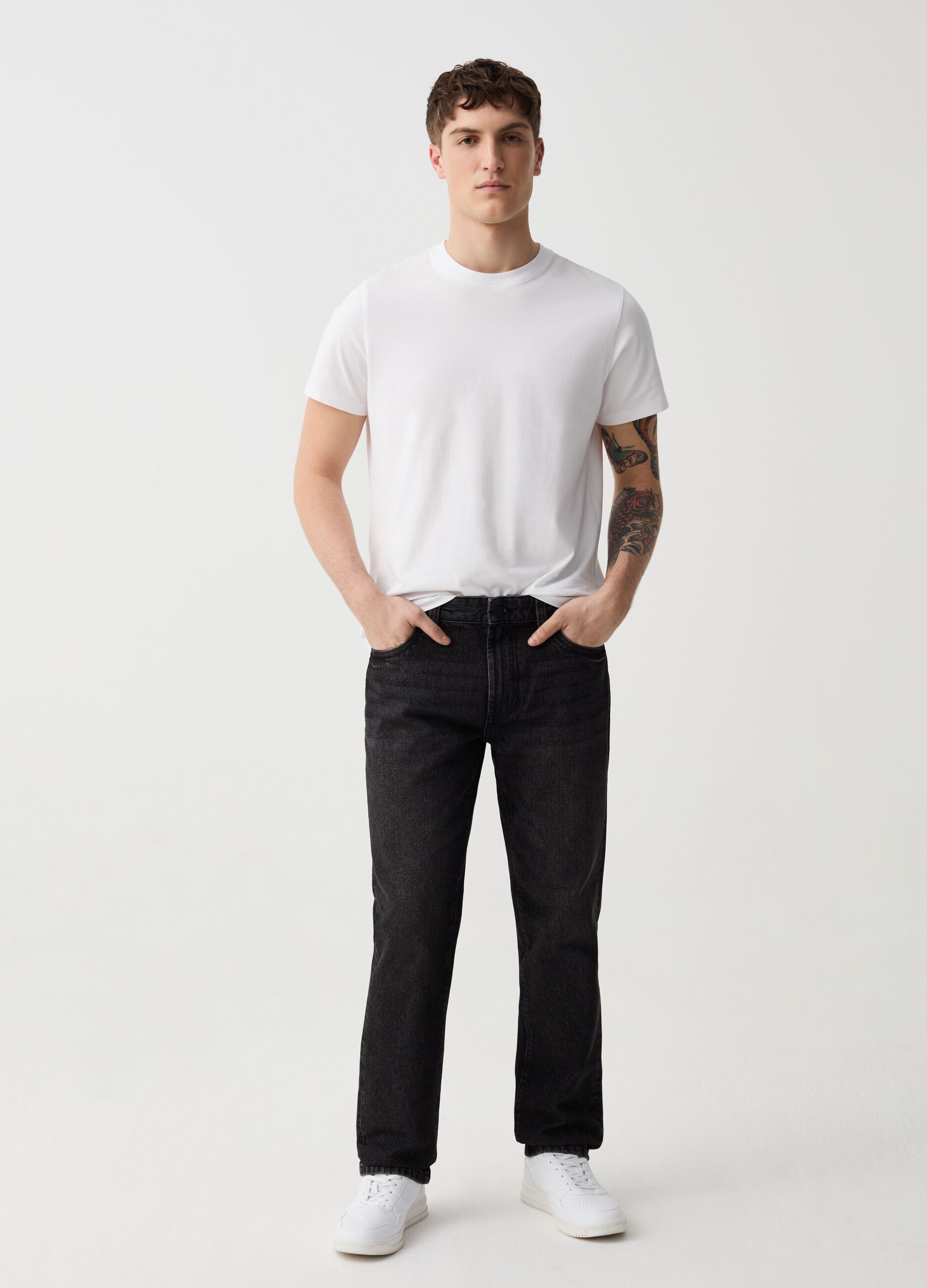 Regular-fit jeans with five pockets