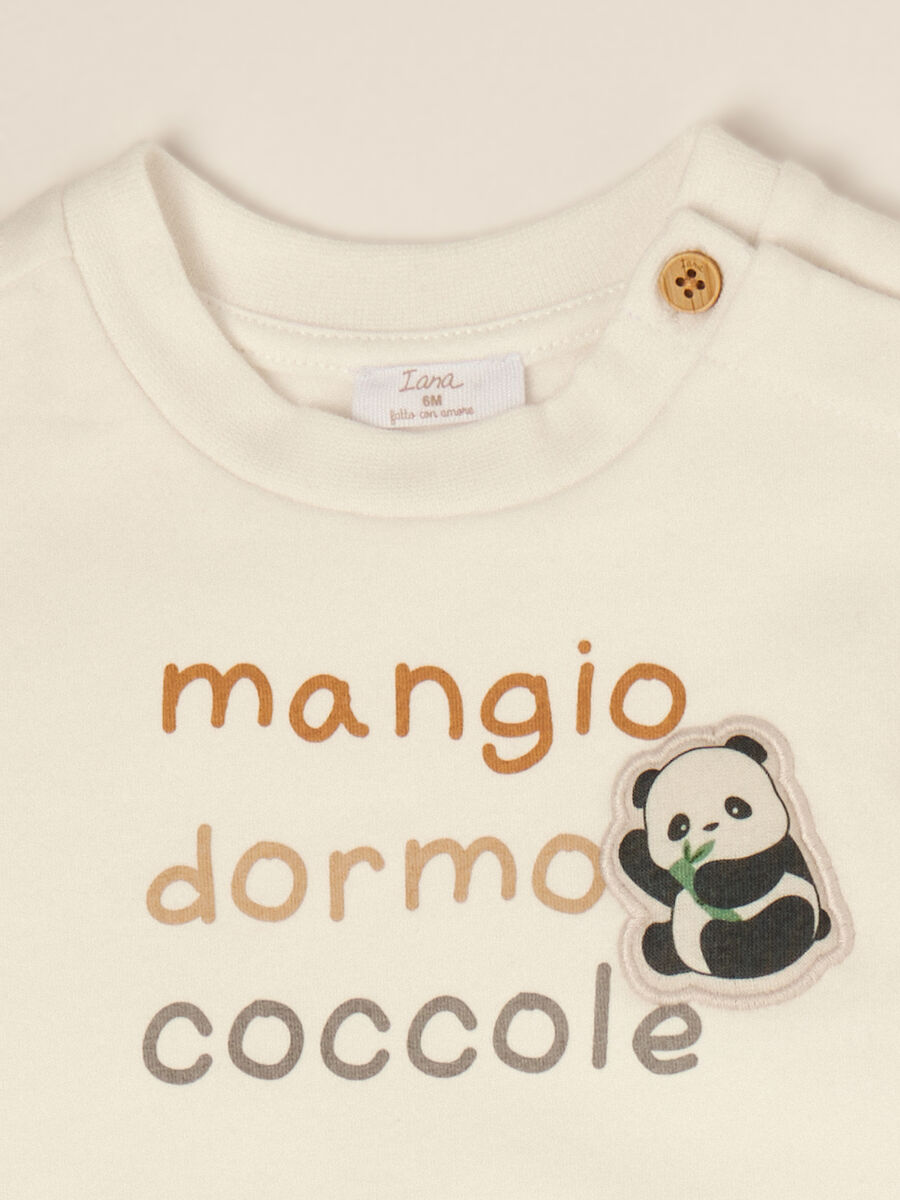 Completo bianco in cotone elasticizzato con ghettine e stampa panda_2
