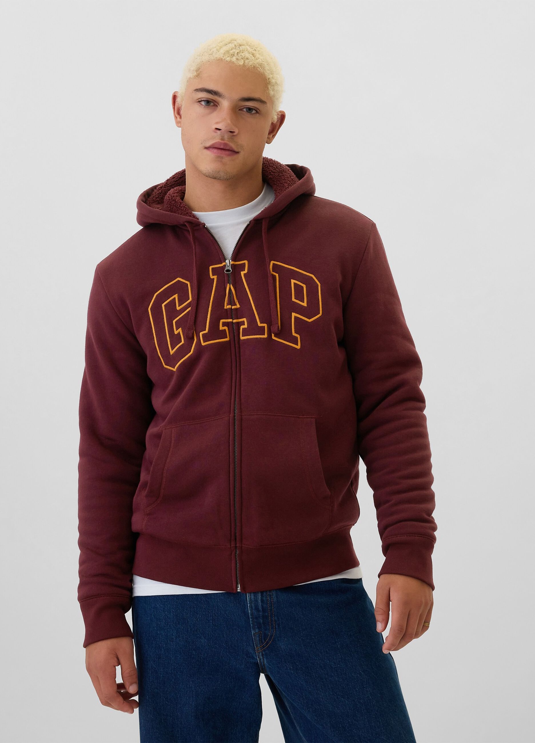 Sweatshirt with hood and logo embroidery