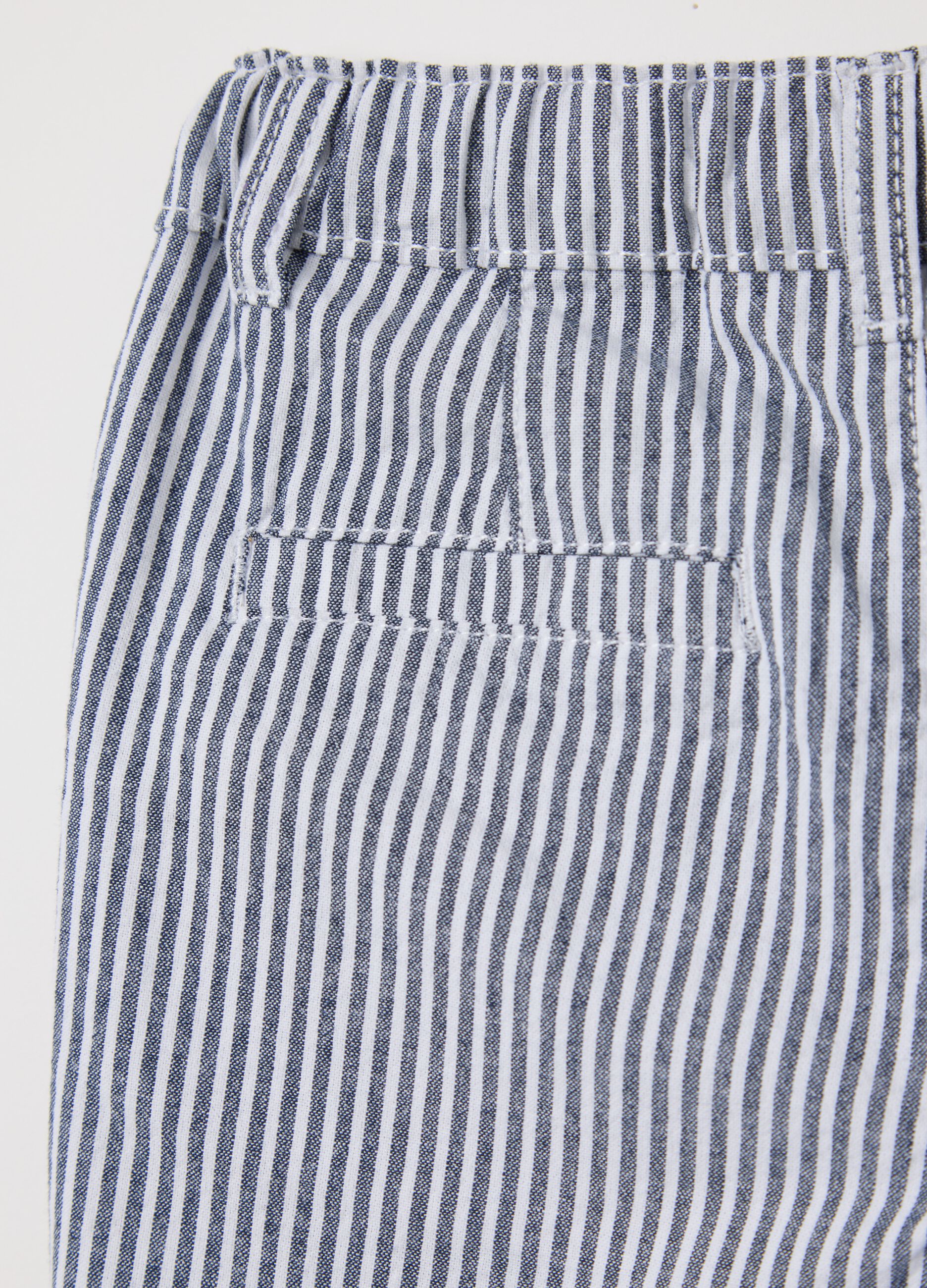 Cotton shorts with white and blue stripes