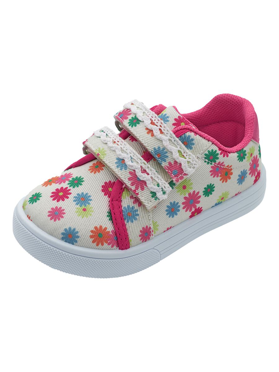 Fancy sneakers_0