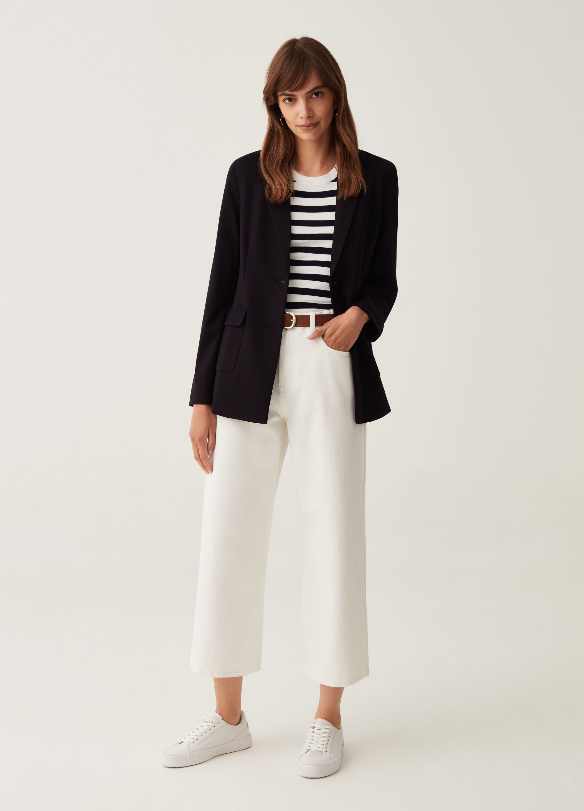Blazer monopetto con tasche_0