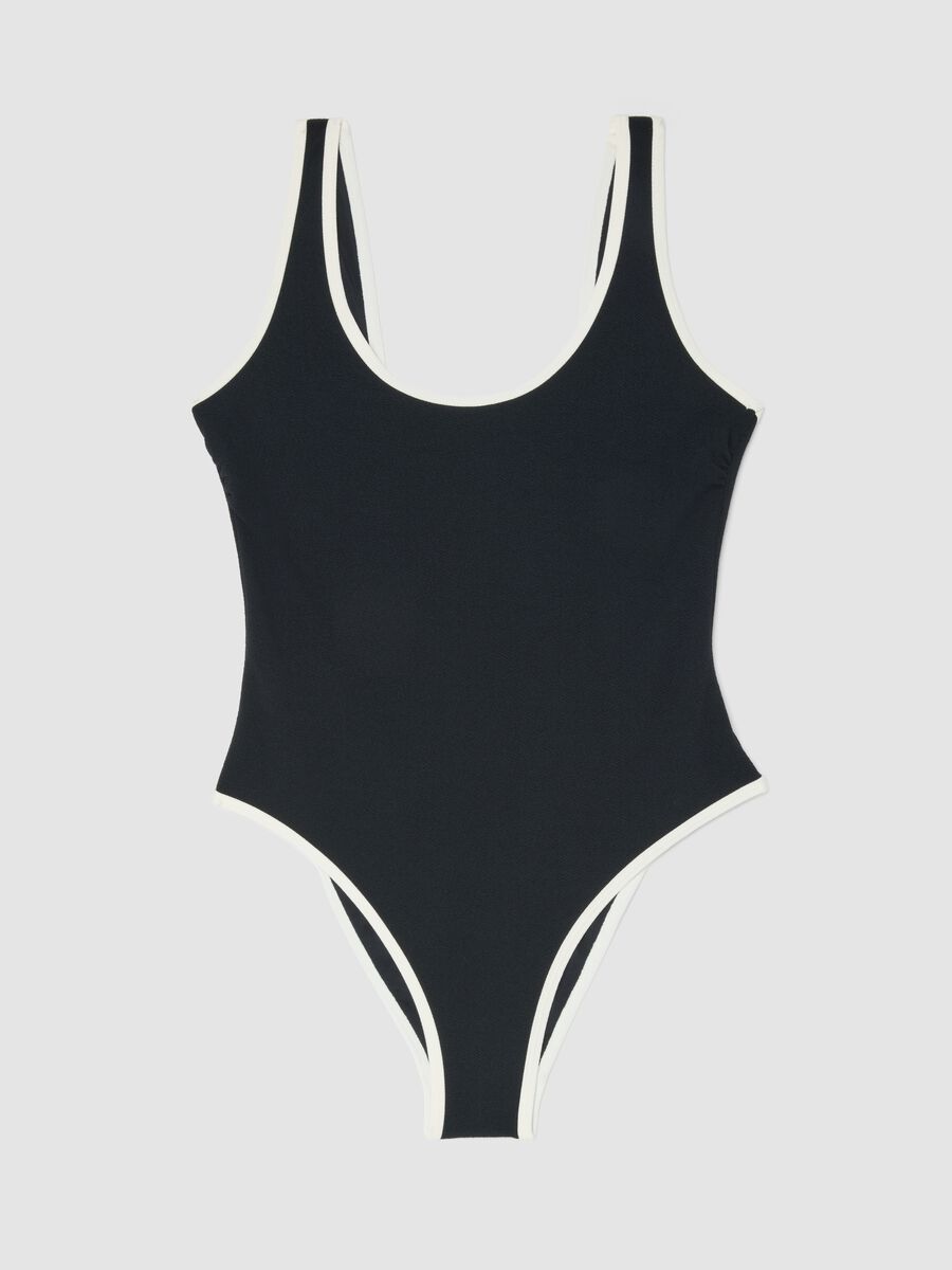 Costume da mare intero in tessuto elasticizzato nero con bordi bianchi_4