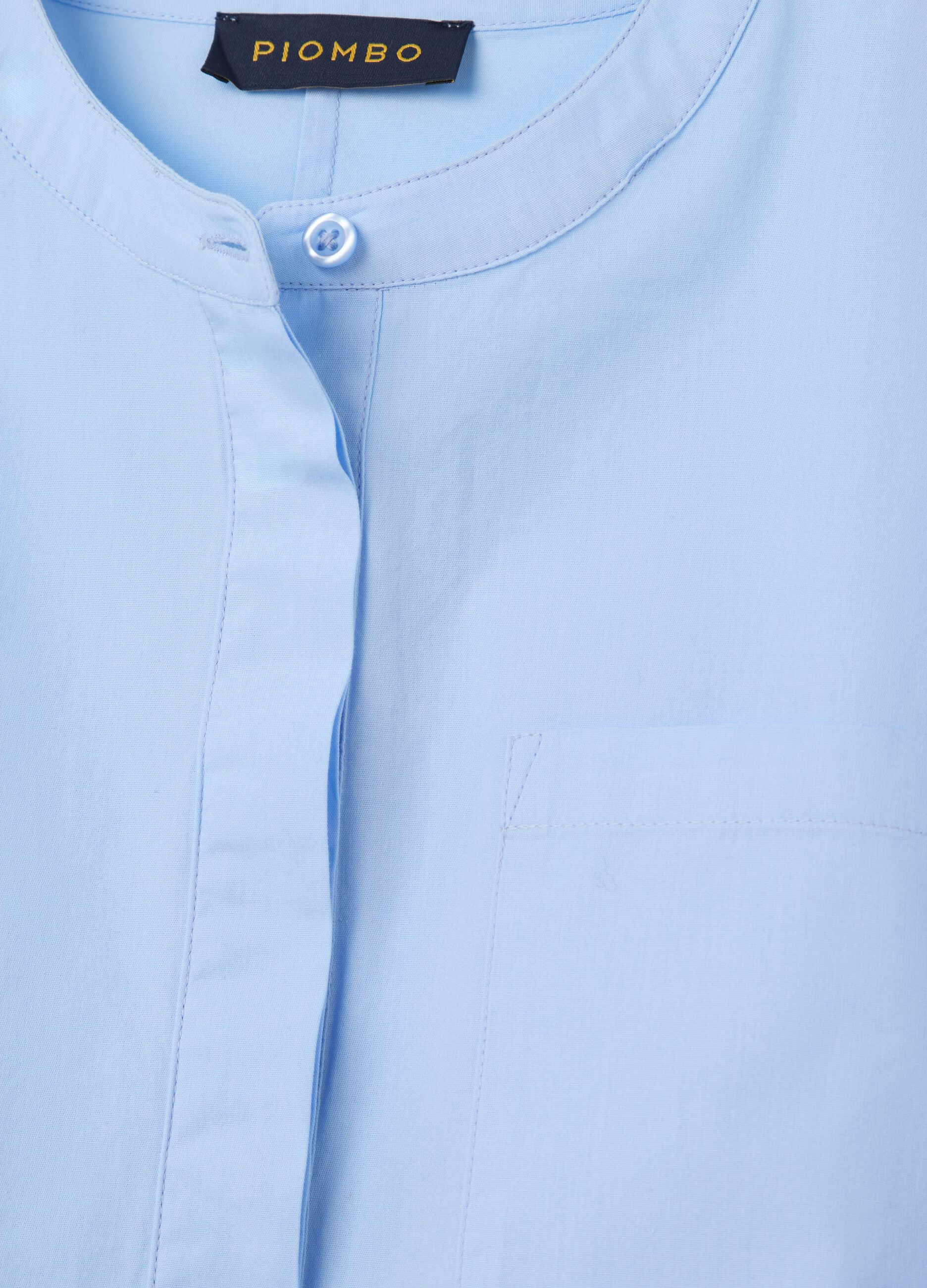 Oversized women’s shirt in light blue 100% cotton