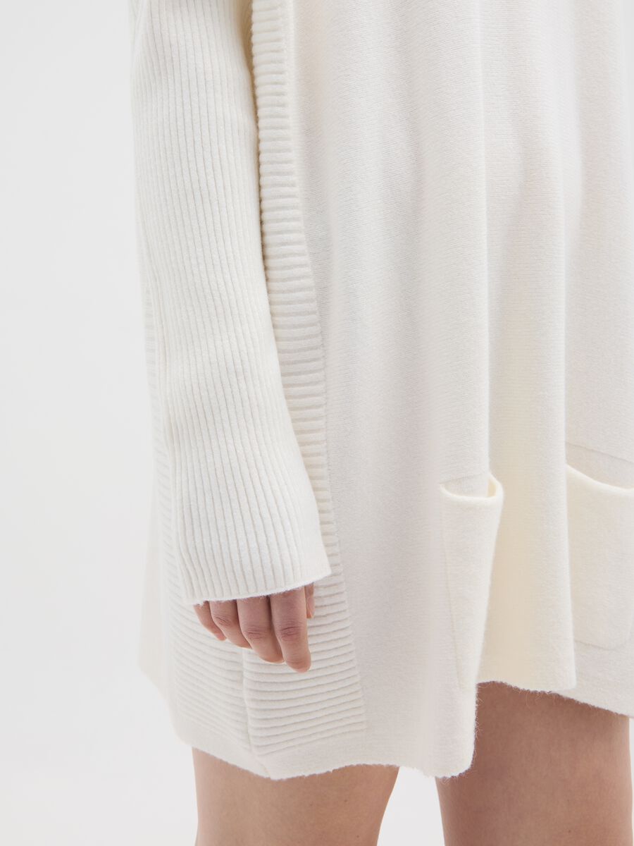 White long sweater regular fit with turtleneck_3
