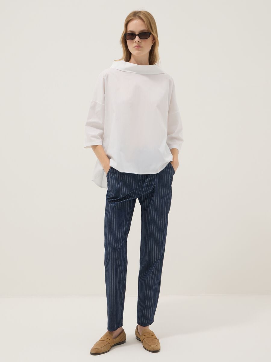 Pantaloni blu a righe in puro cotone_0