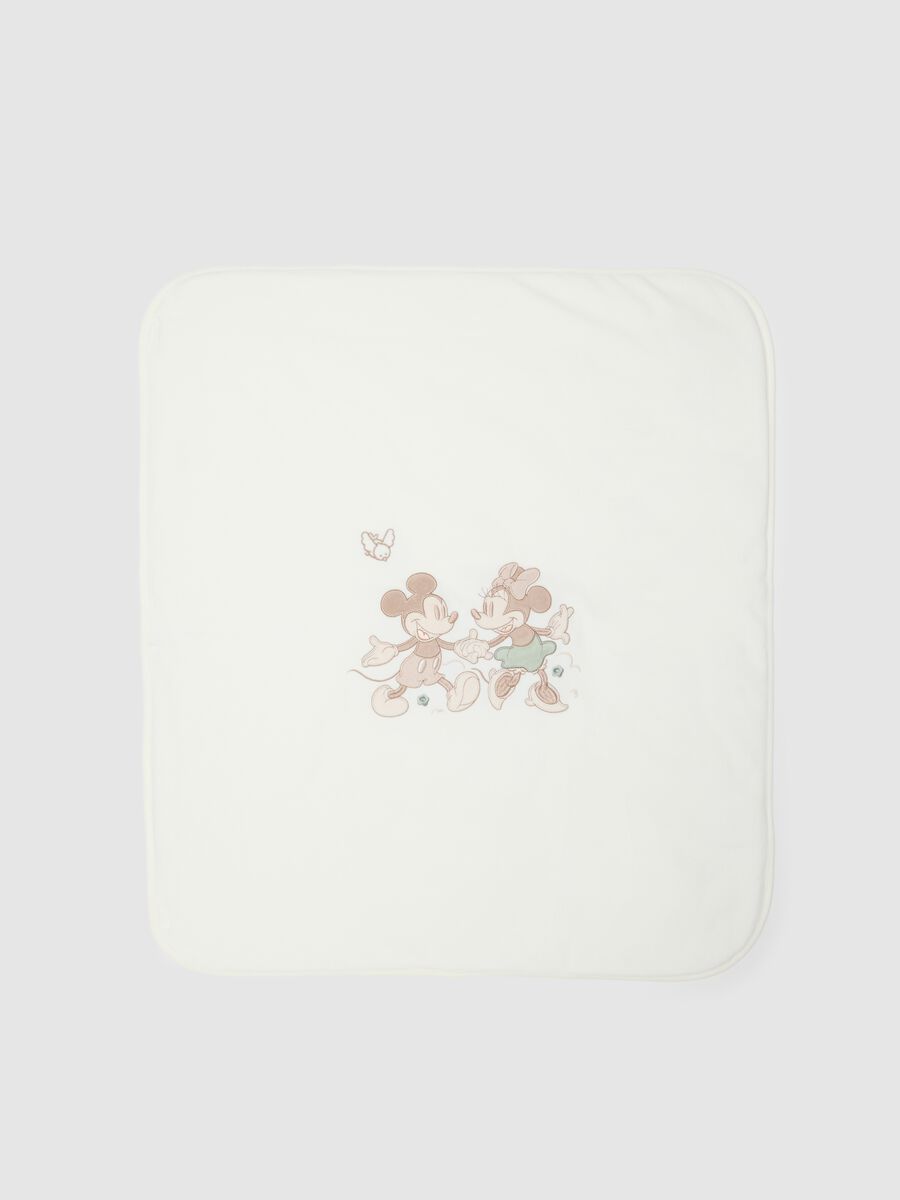 White Cotton Blend Baby Blanket with Disney Print_1