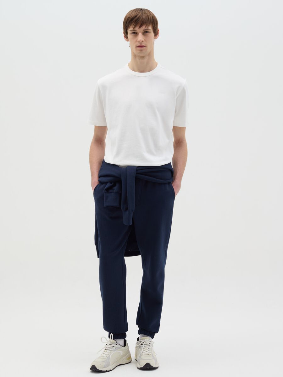 Relaxed-fit T-shirt with round neck_1