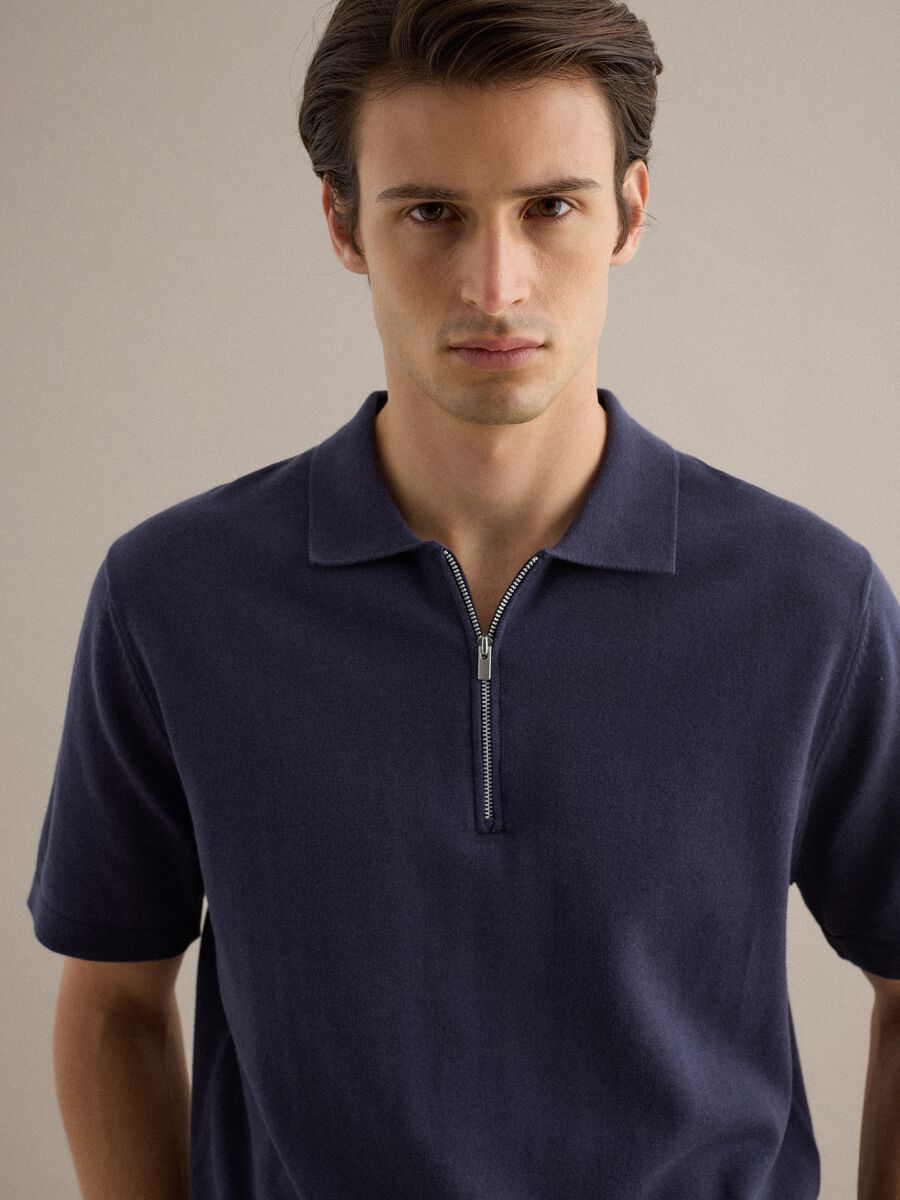 Short-sleeved blue pure cotton polo, regular fit with zip_3