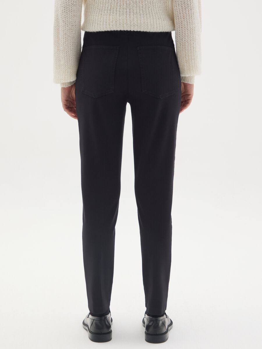 Pantaloni premaman neri in cotone elasticizzato_4